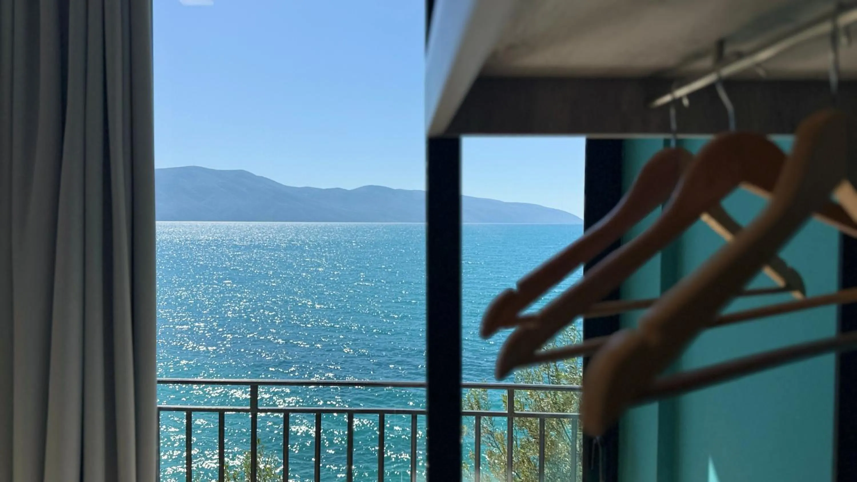 Hotel Zhironi