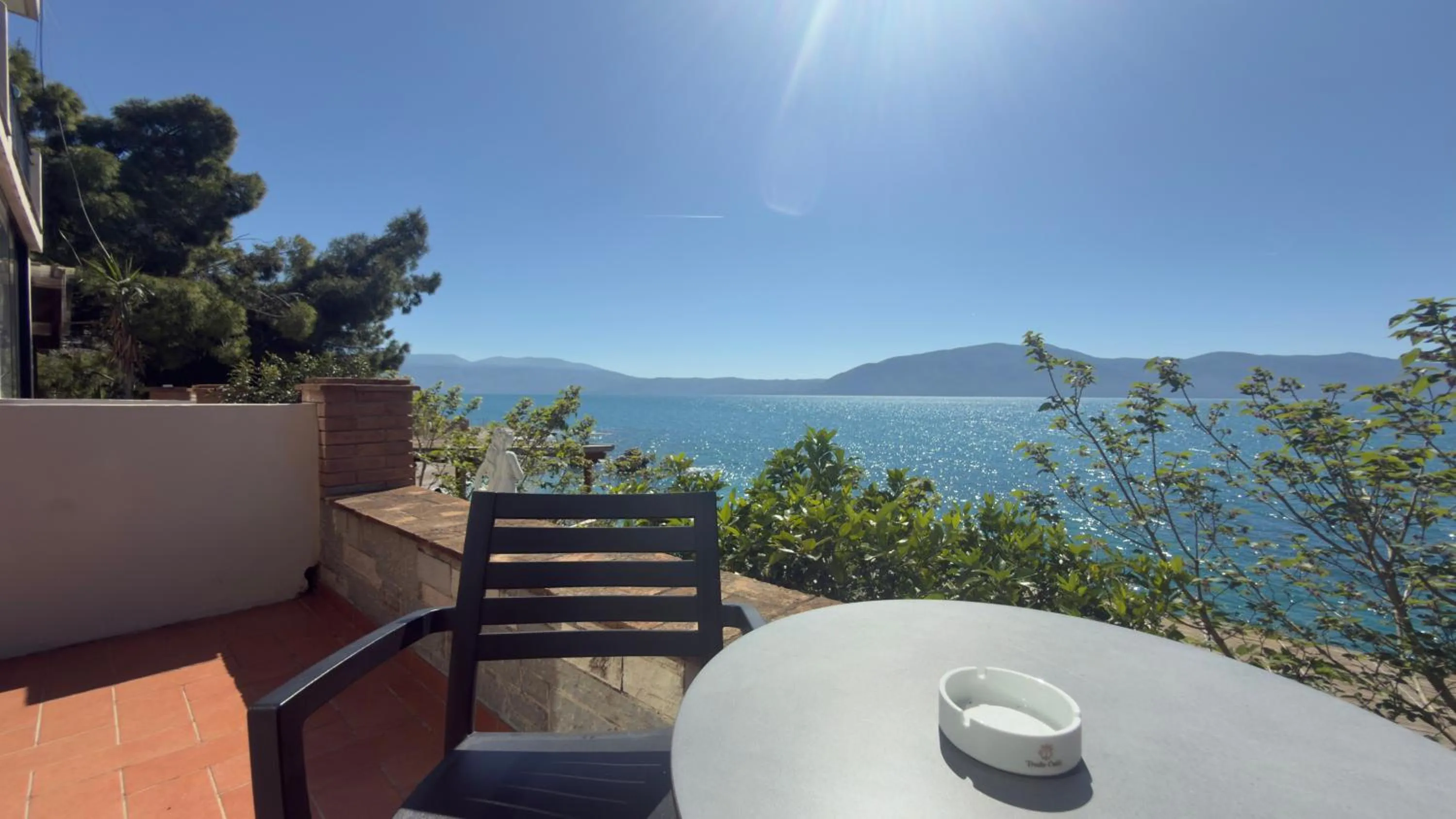 Hotel Zhironi