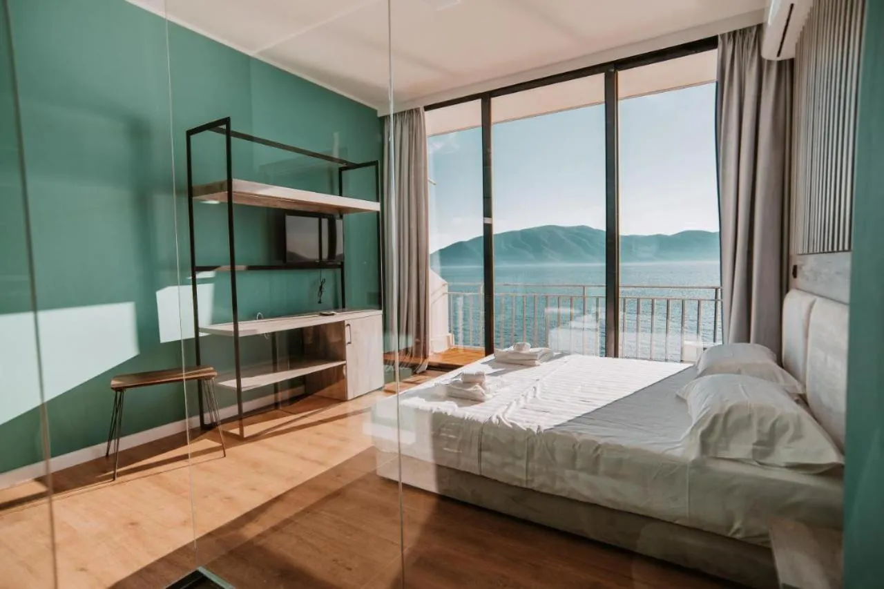 Bed in Hotel Zhironi