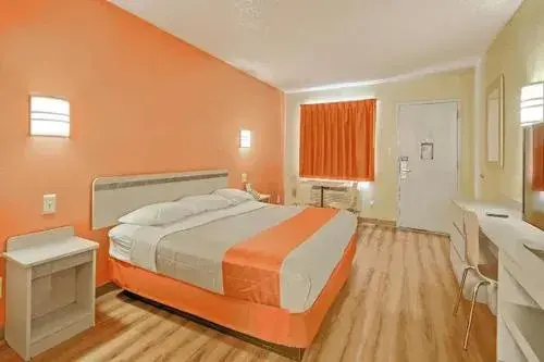 Standard King Room in Value Extended Stay Standard King Room in Value Extended Stay