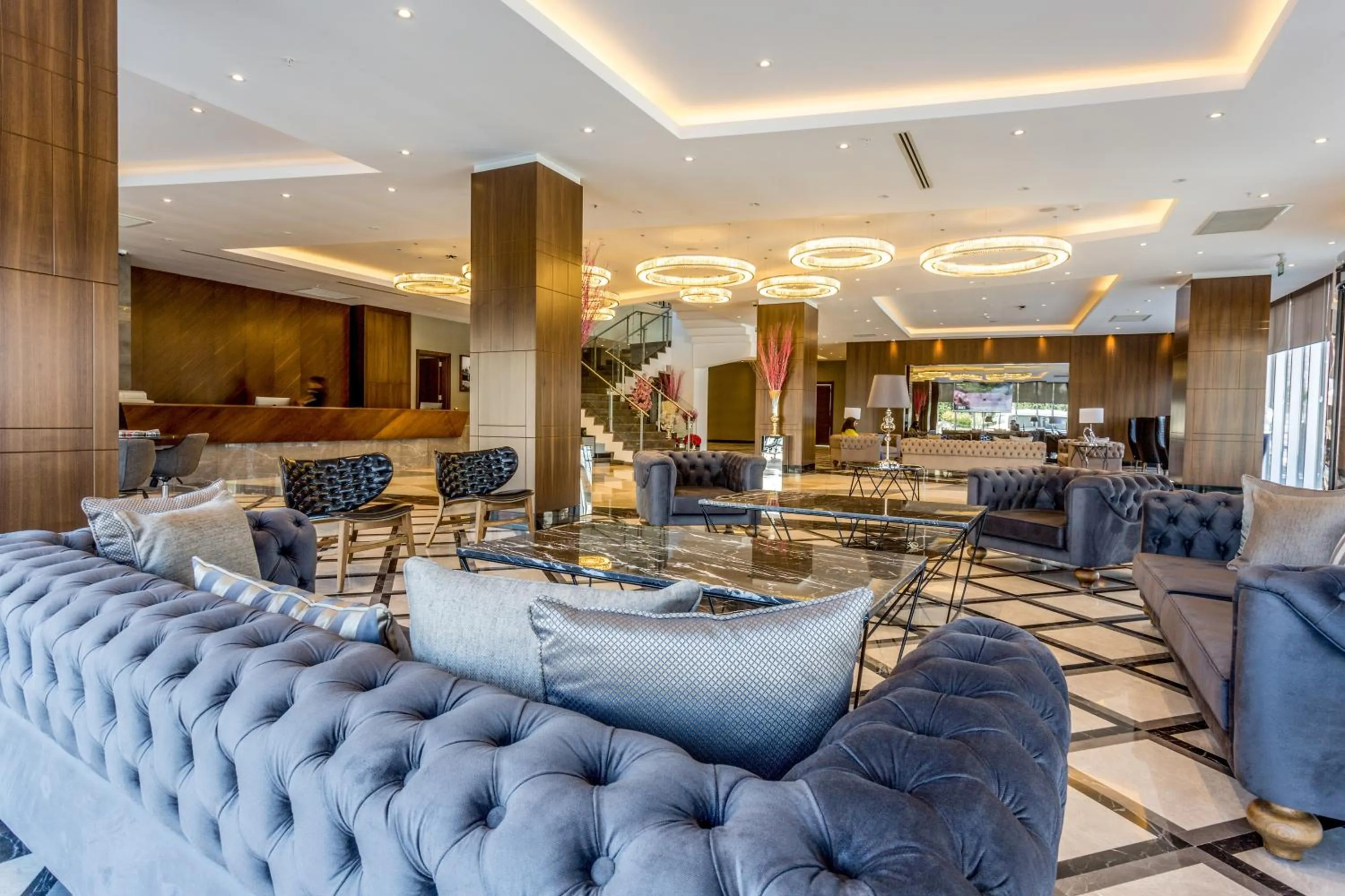 Lobby or reception in Willmont Hotel