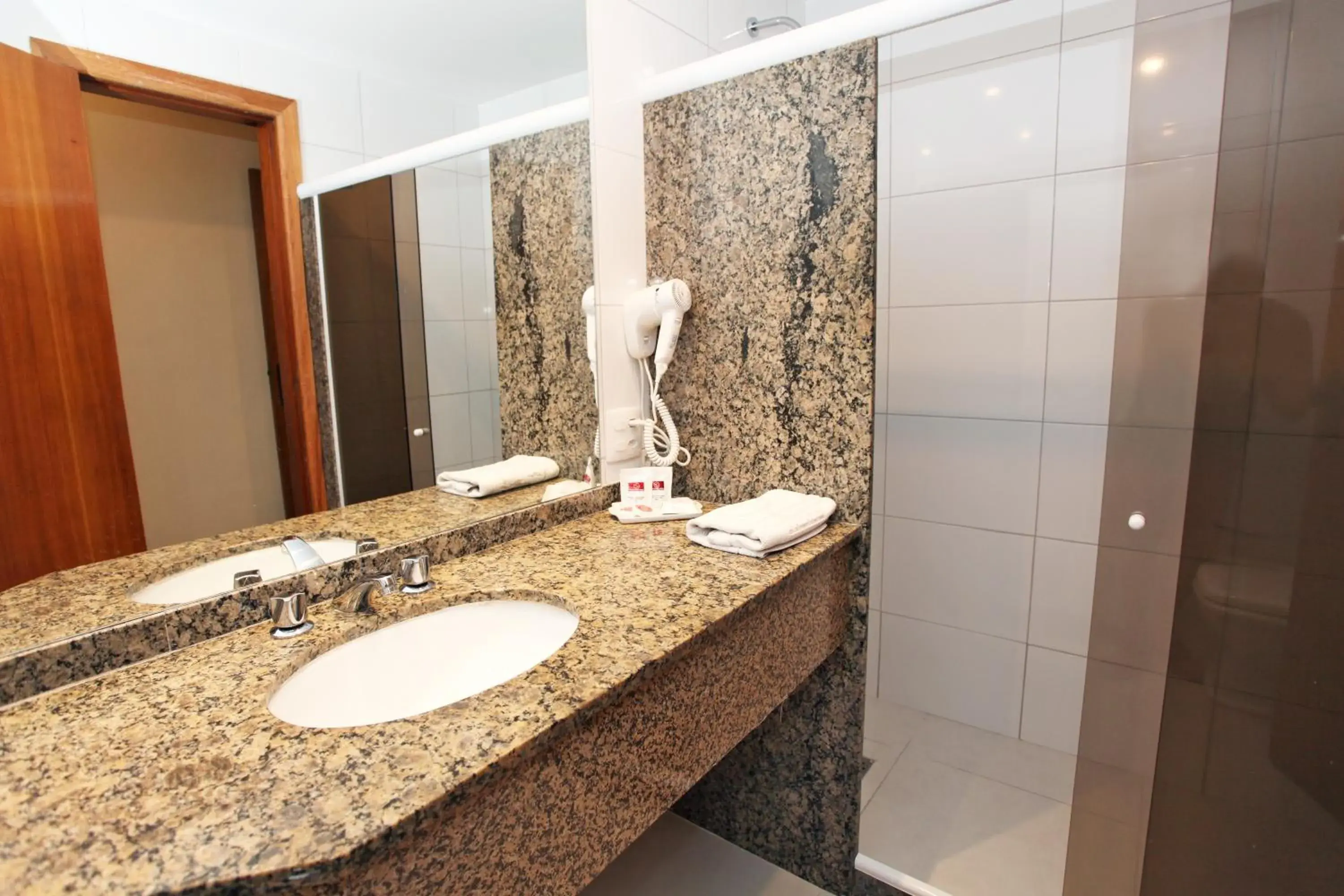 Standard Double Room in Mengo Palace Hotel Standard Double Room in Mengo Palace Hotel