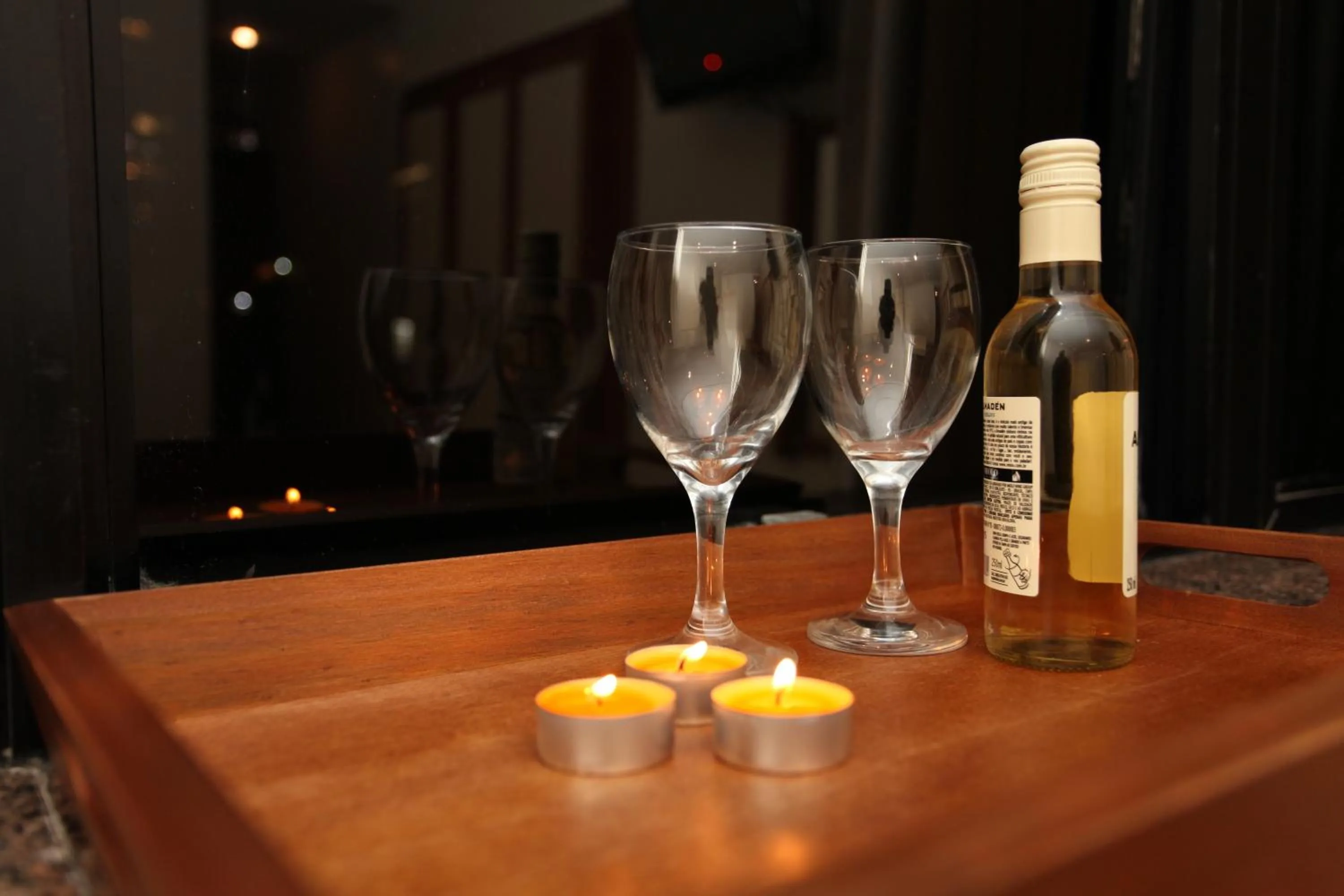 Alcoholic drinks in Mengo Palace Hotel