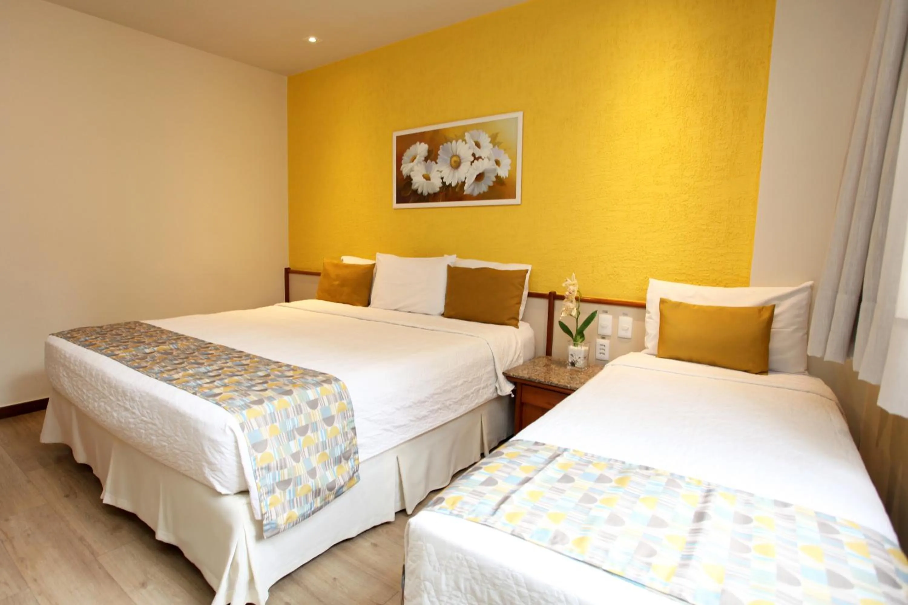 Bed in Mengo Palace Hotel