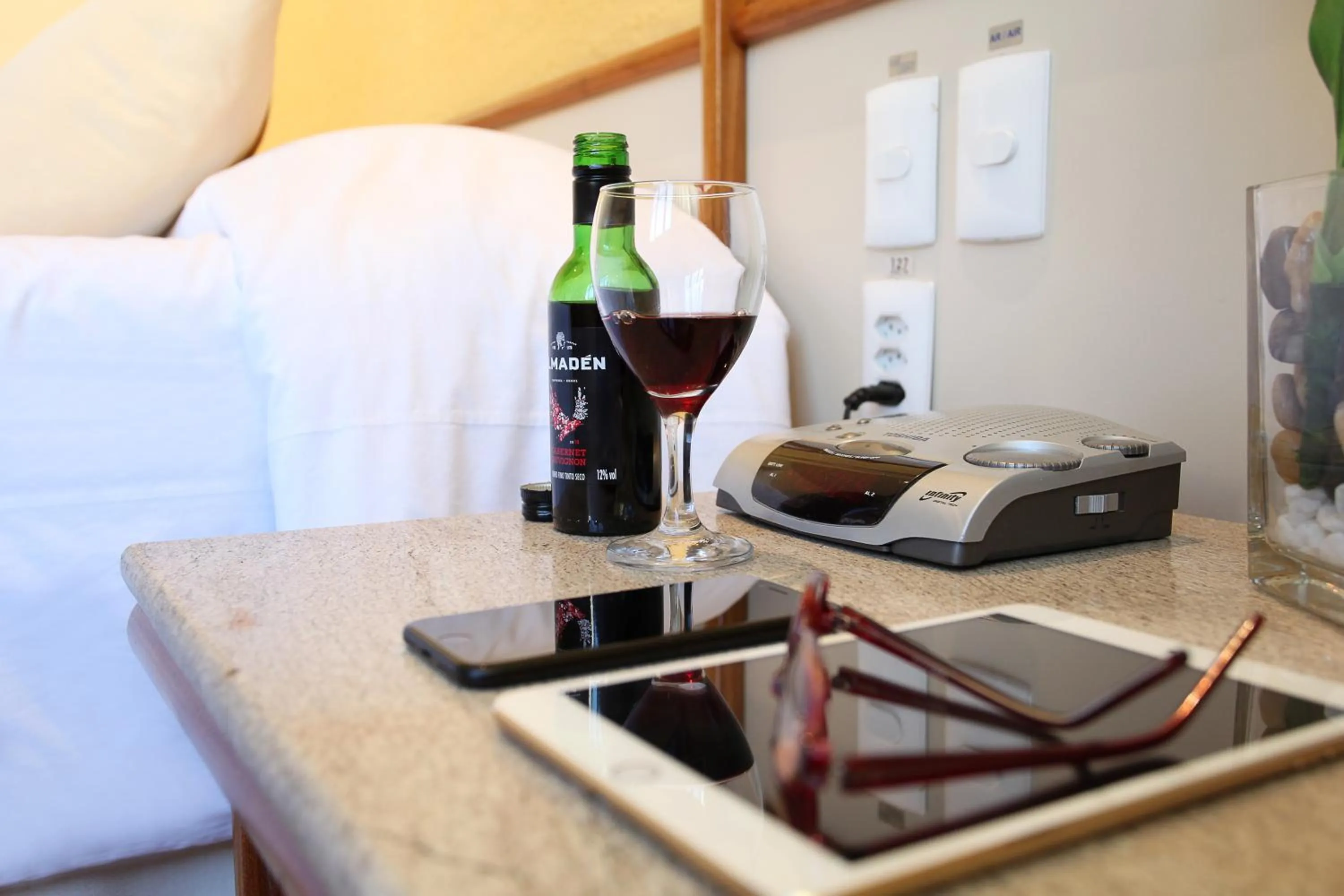 Bed in Mengo Palace Hotel