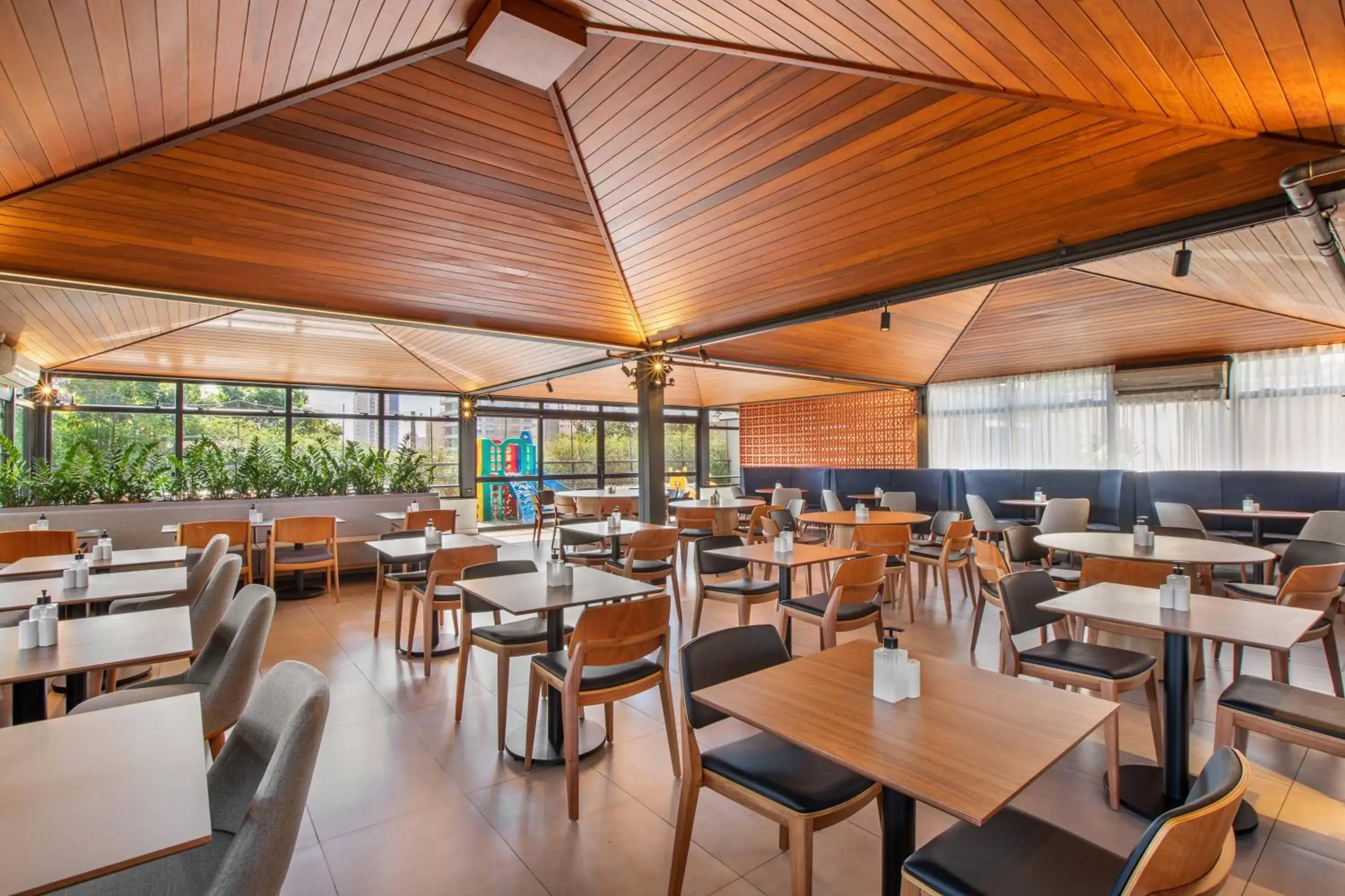 Property building in São Paulo Tatuapé Affiliated by Meliá Property building in São Paulo Tatuapé Affiliated by Meliá