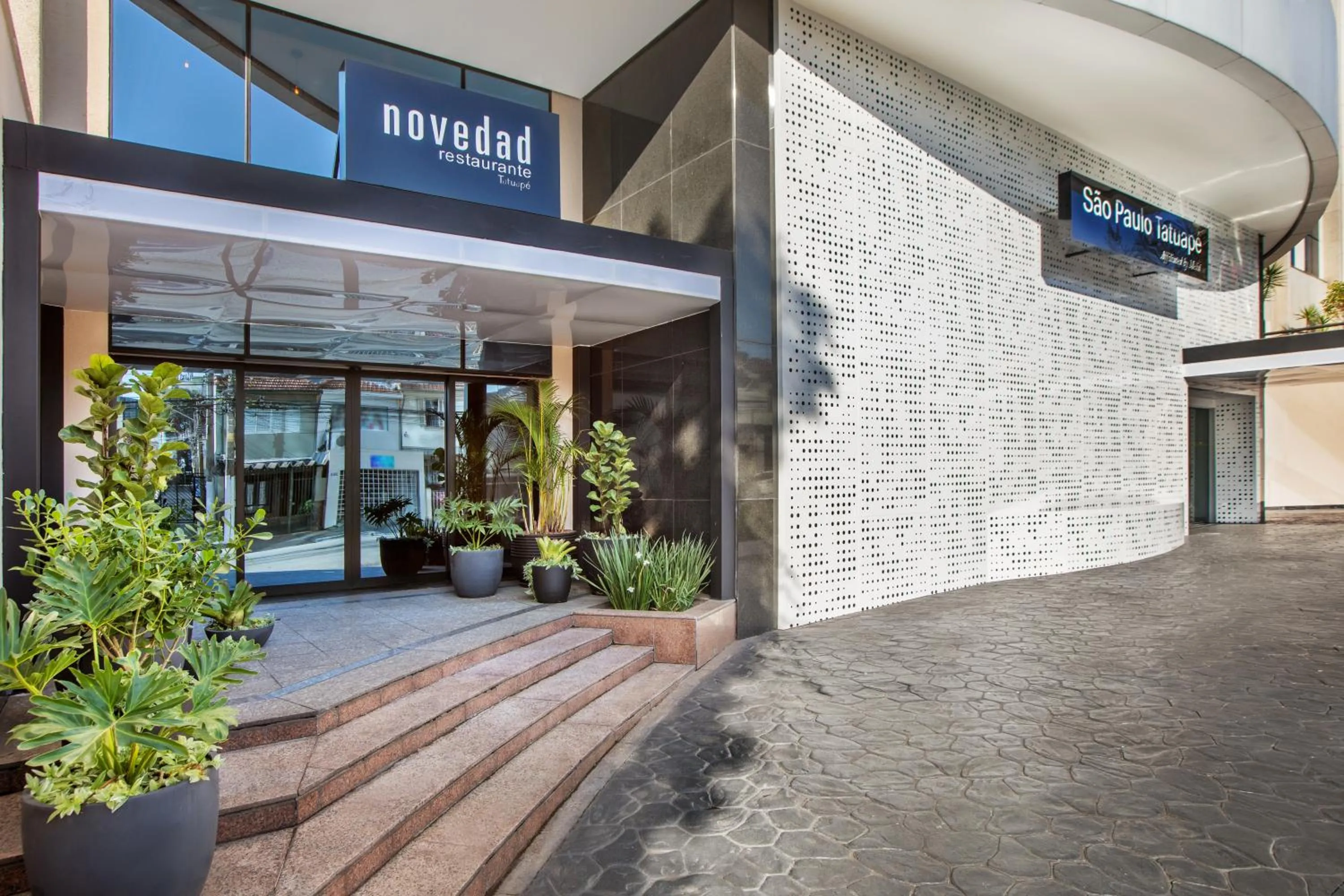 Facade/entrance in São Paulo Tatuape, Affiliated by Meliá