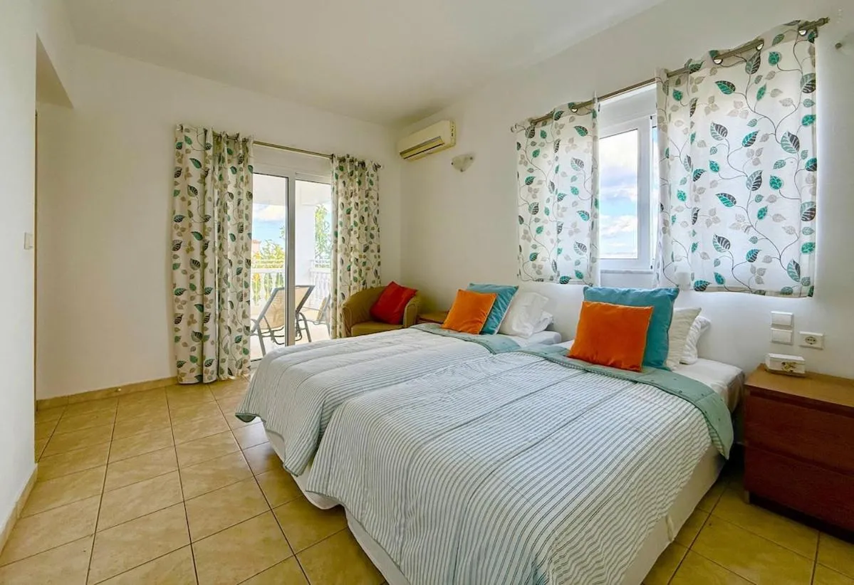 Villa Fig Tree