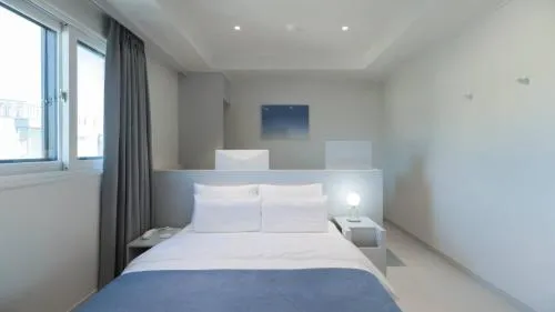 The M Hotel