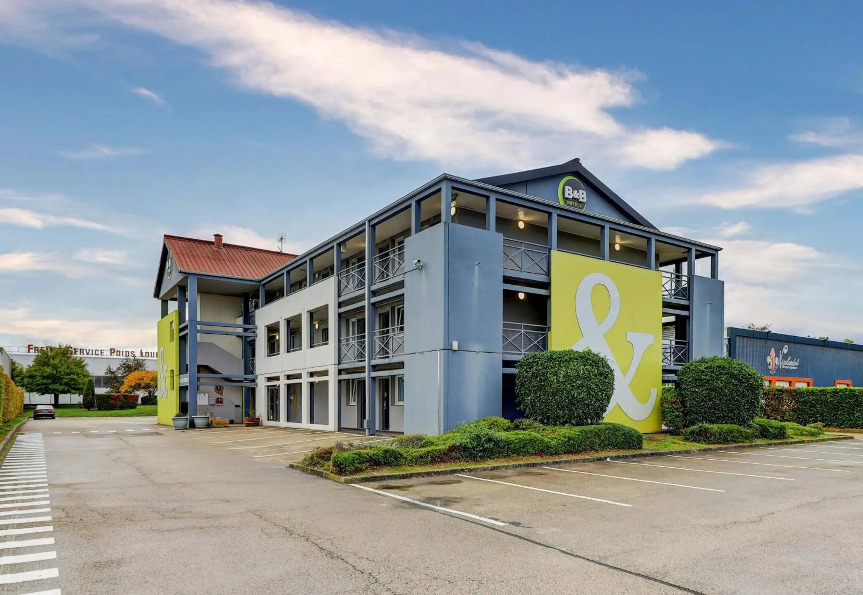 Property building in B&B HOTEL Dijon Marsannay Property building in B&B HOTEL Dijon Marsannay