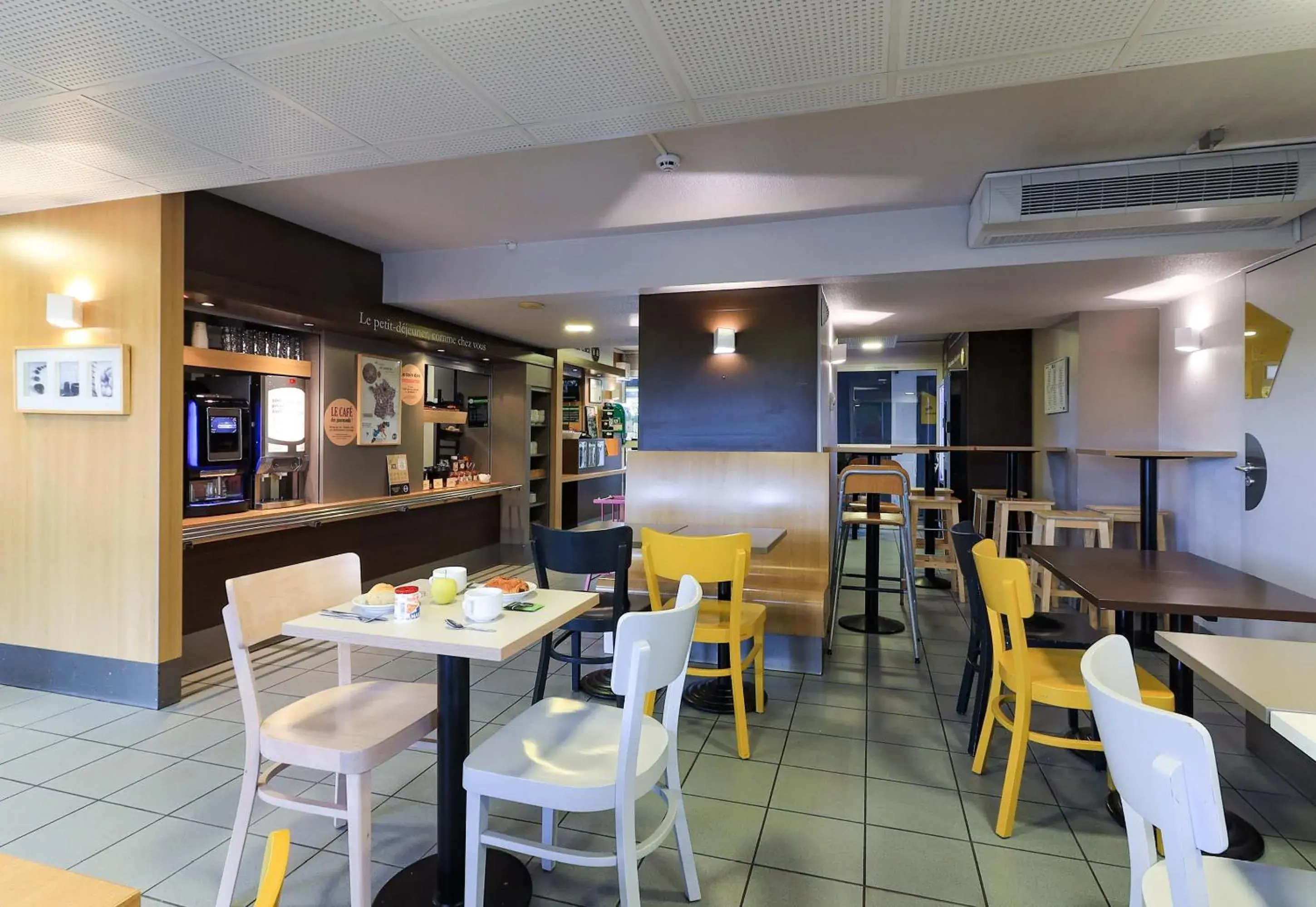 Restaurant/places to eat in B&B HOTEL Dijon Marsannay Restaurant/places to eat in B&B HOTEL Dijon Marsannay