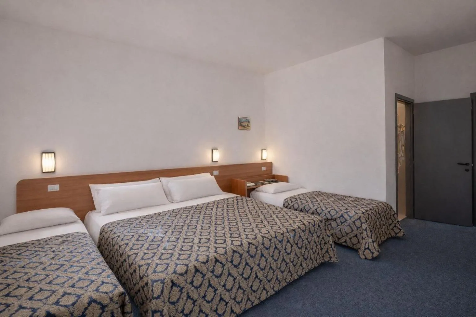 Bed in Hotel Granducato