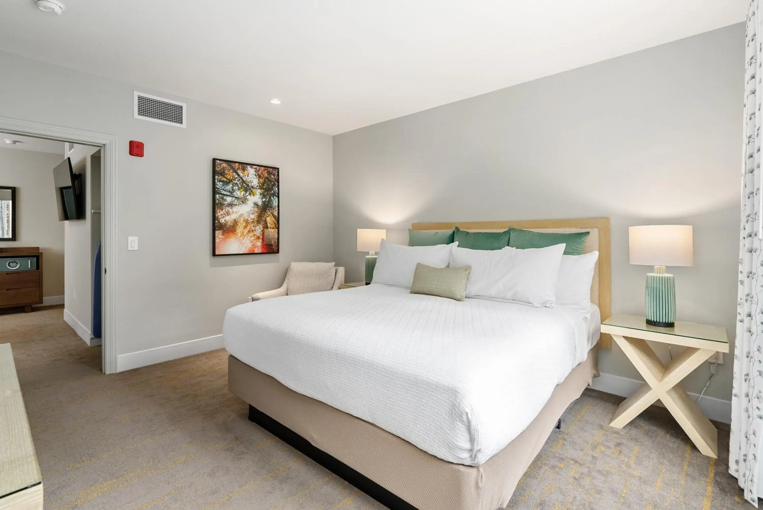 Bed in Avila Village Inn Bed in Avila Village Inn