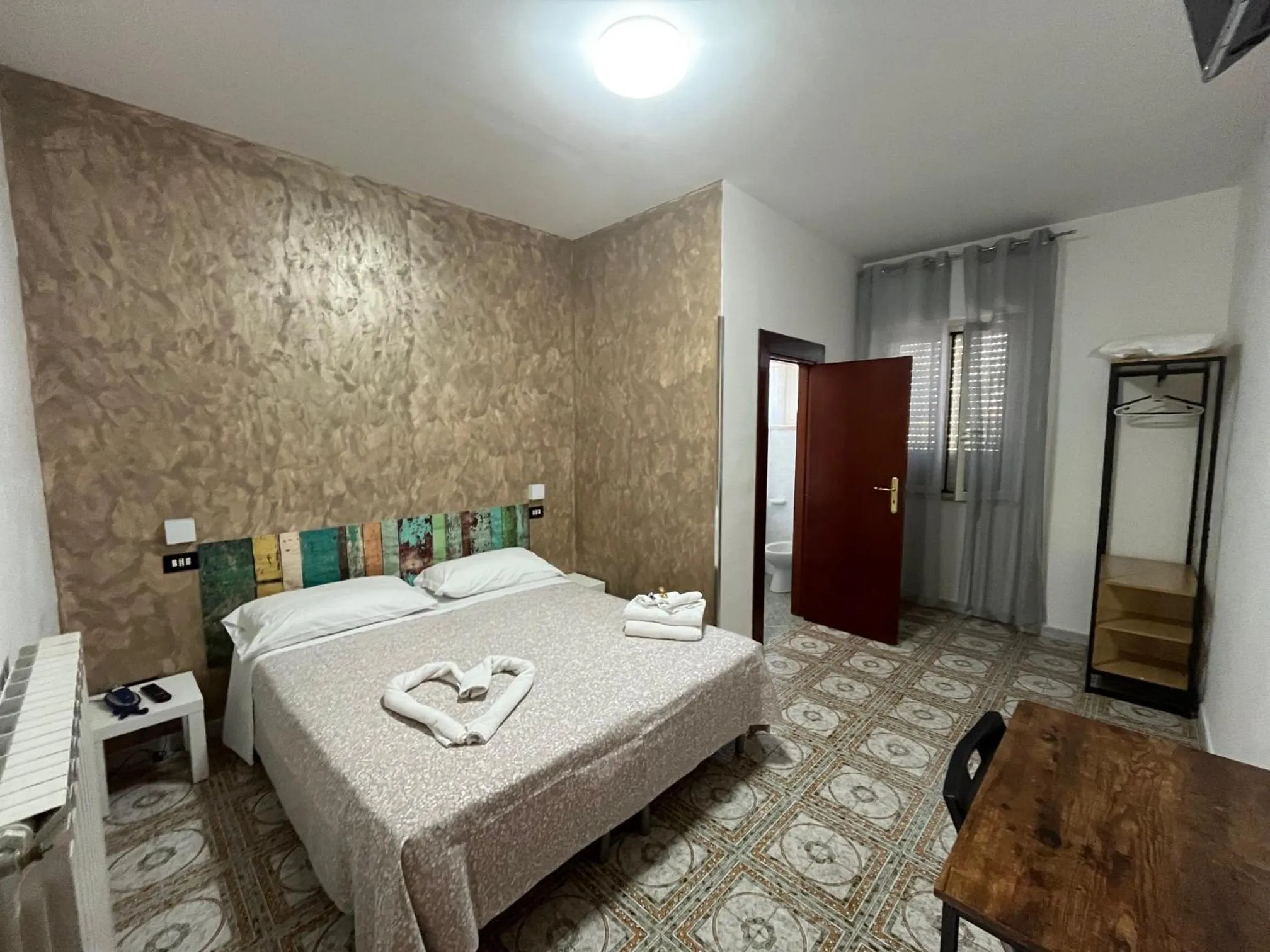 Bed in Hotel Elvira Fiuggi