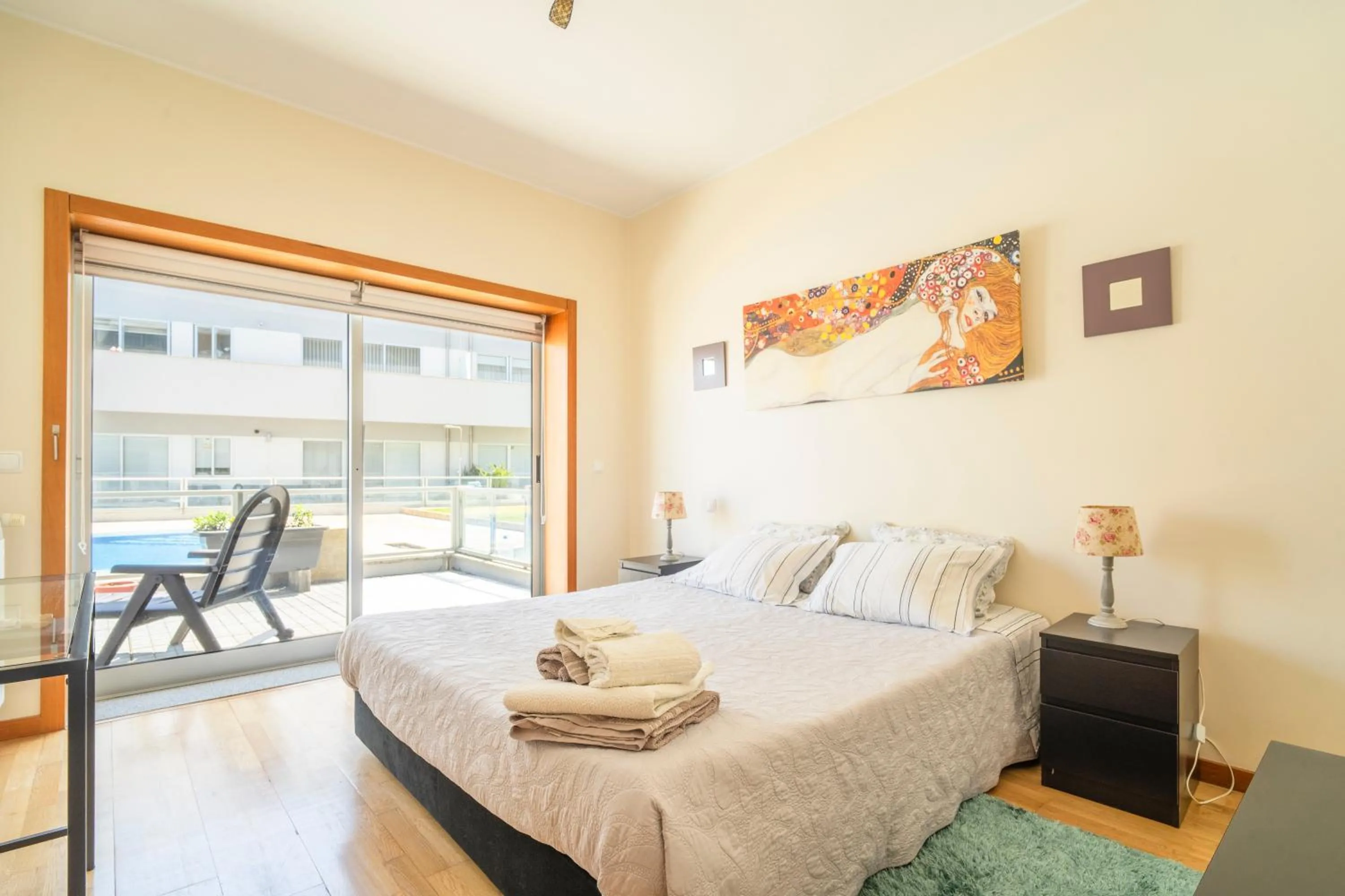 Oporto city and Beach apartment