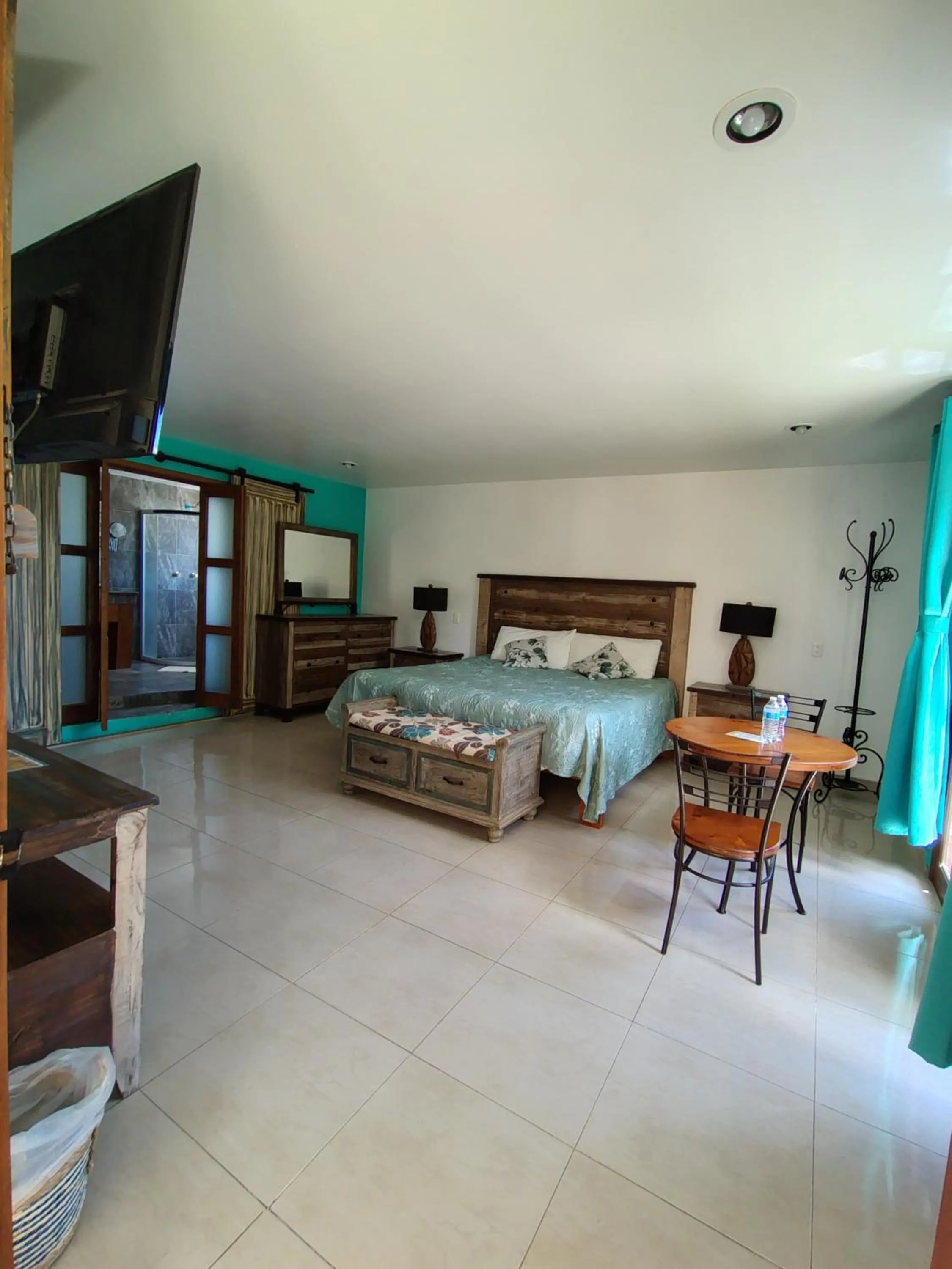 Bed in HOTEL XIADANI Restaurante, Temazcal & Spa