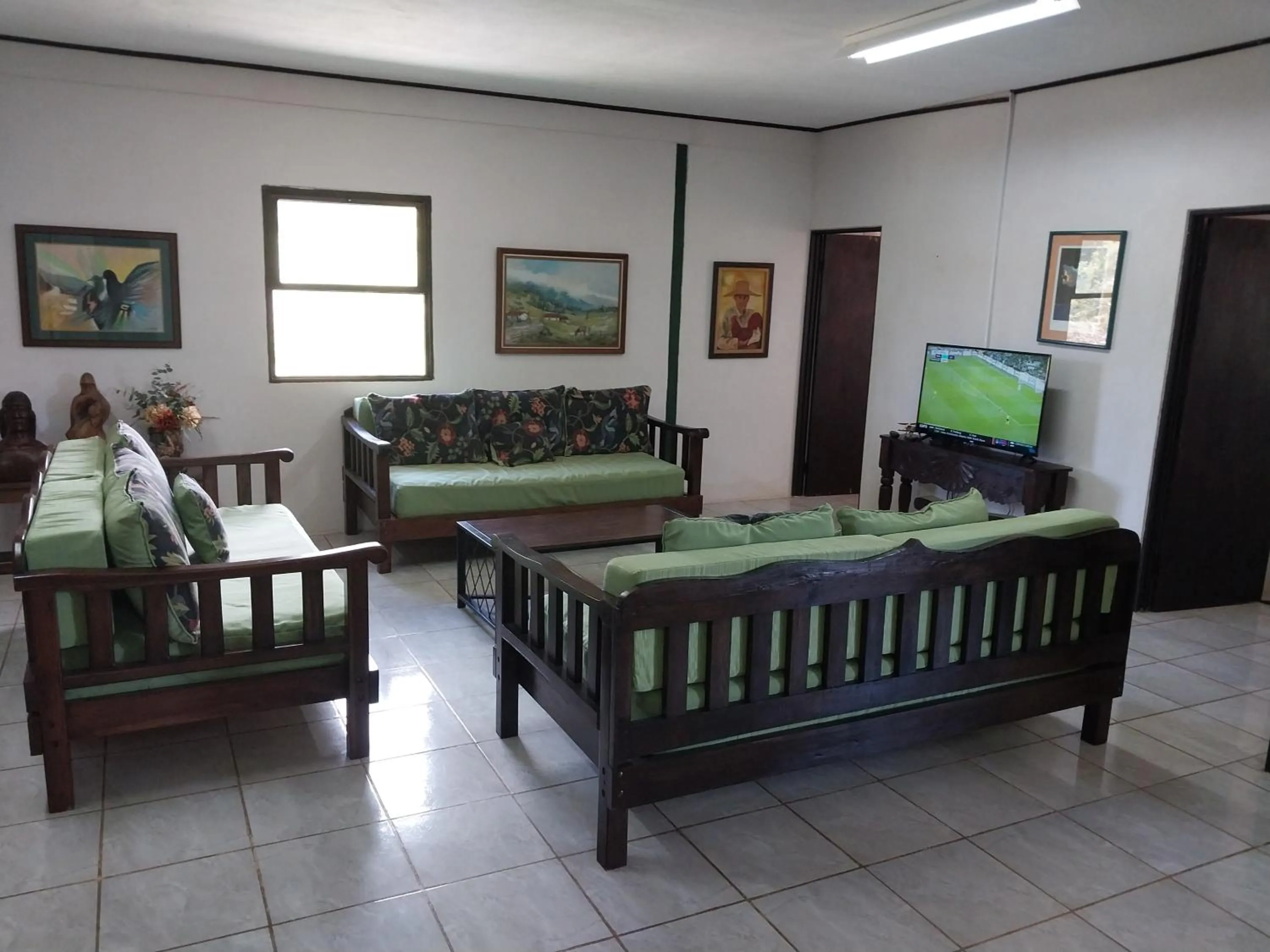 Living room in Vida Aventura Ranch