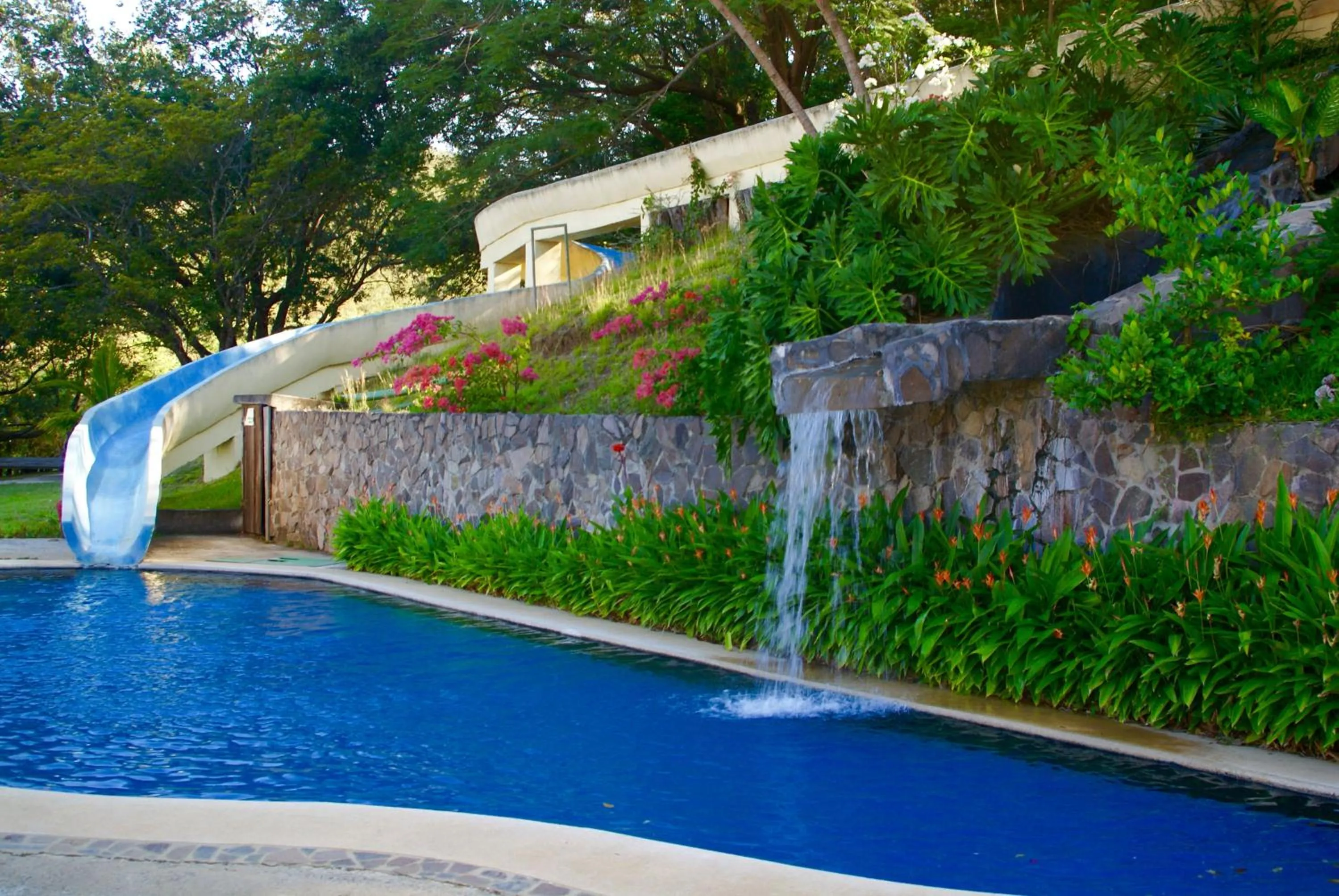 Swimming pool in Vida Aventura Ranch