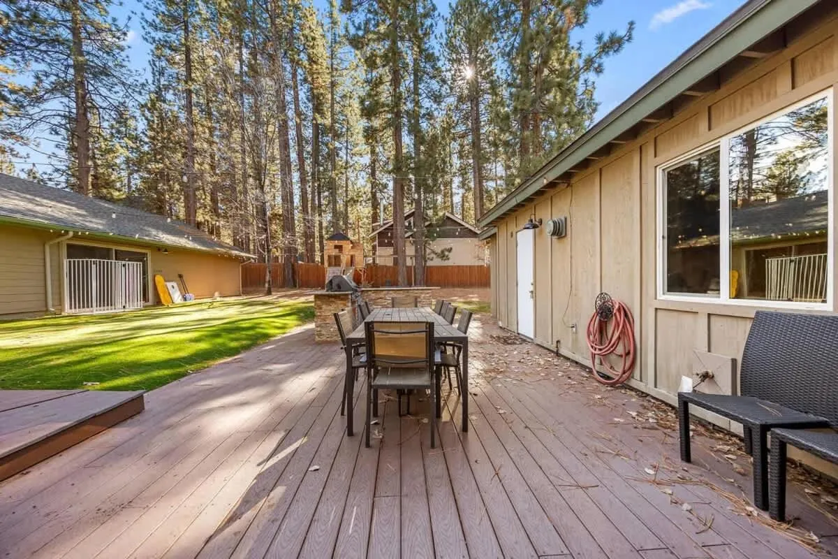 Indoor Pool Game Rm Pickleball Spa BBQ PetOk