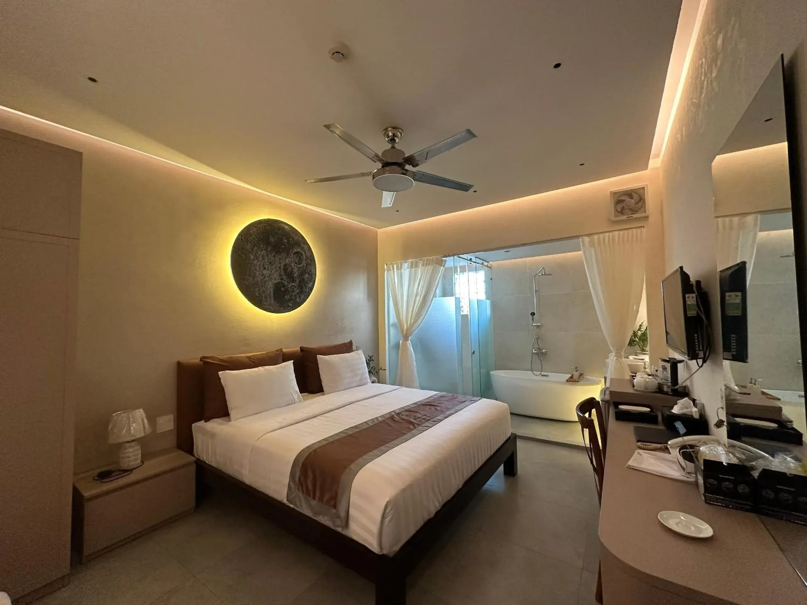 Deluxe Double Room in Phuong Nam Hotel An Giang Deluxe Double Room in Phuong Nam Hotel An Giang