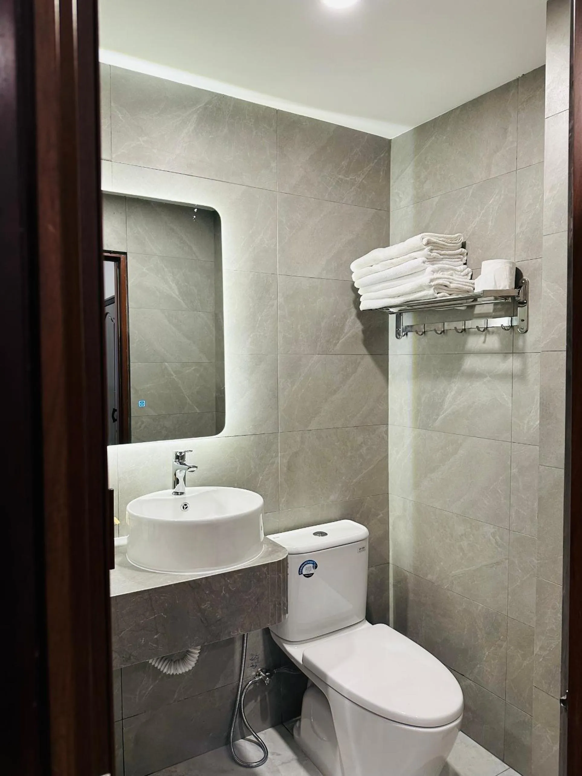 Bathroom in Phuong Nam Hotel An Giang