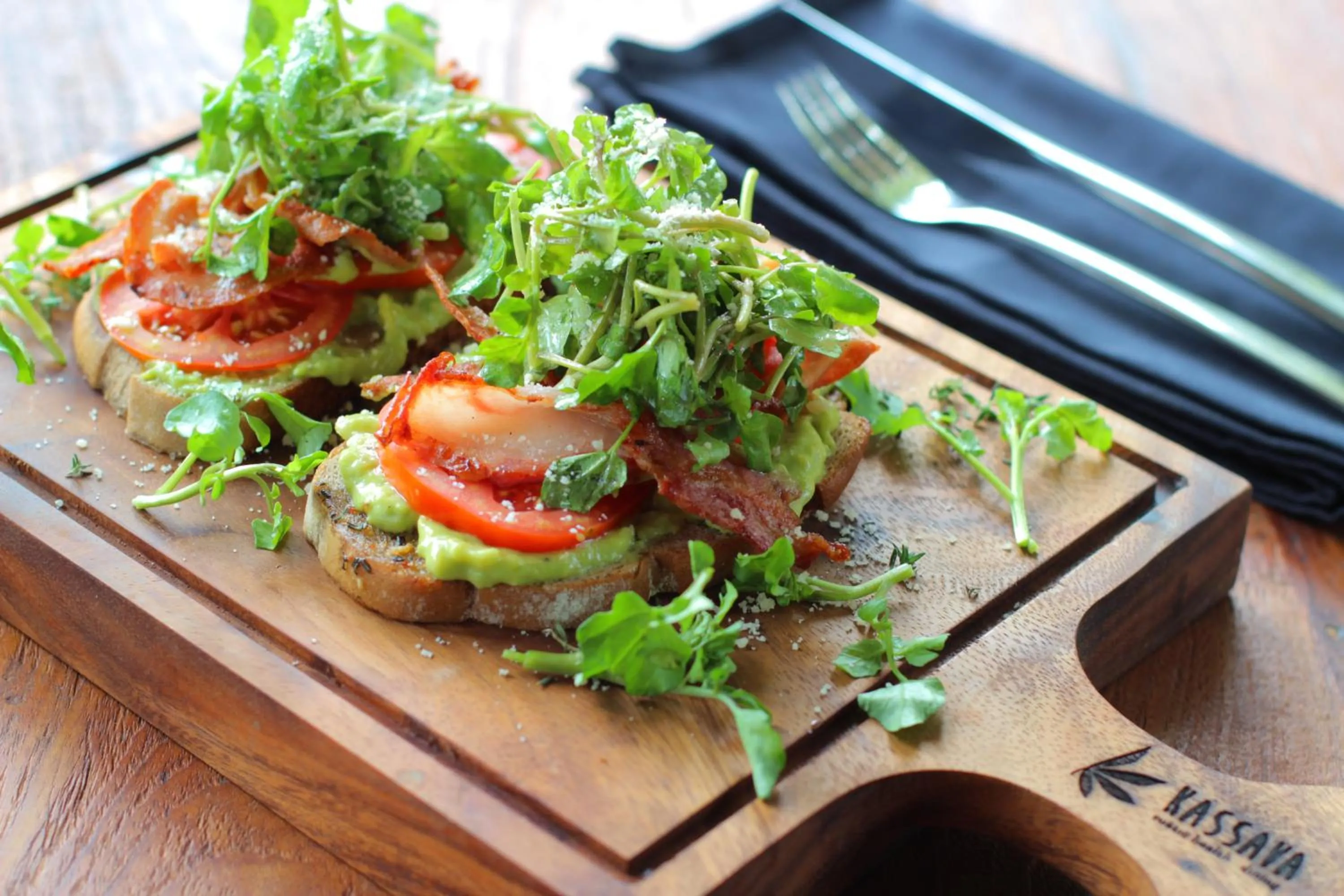 Restaurant/places to eat in Suarti Boutique Village