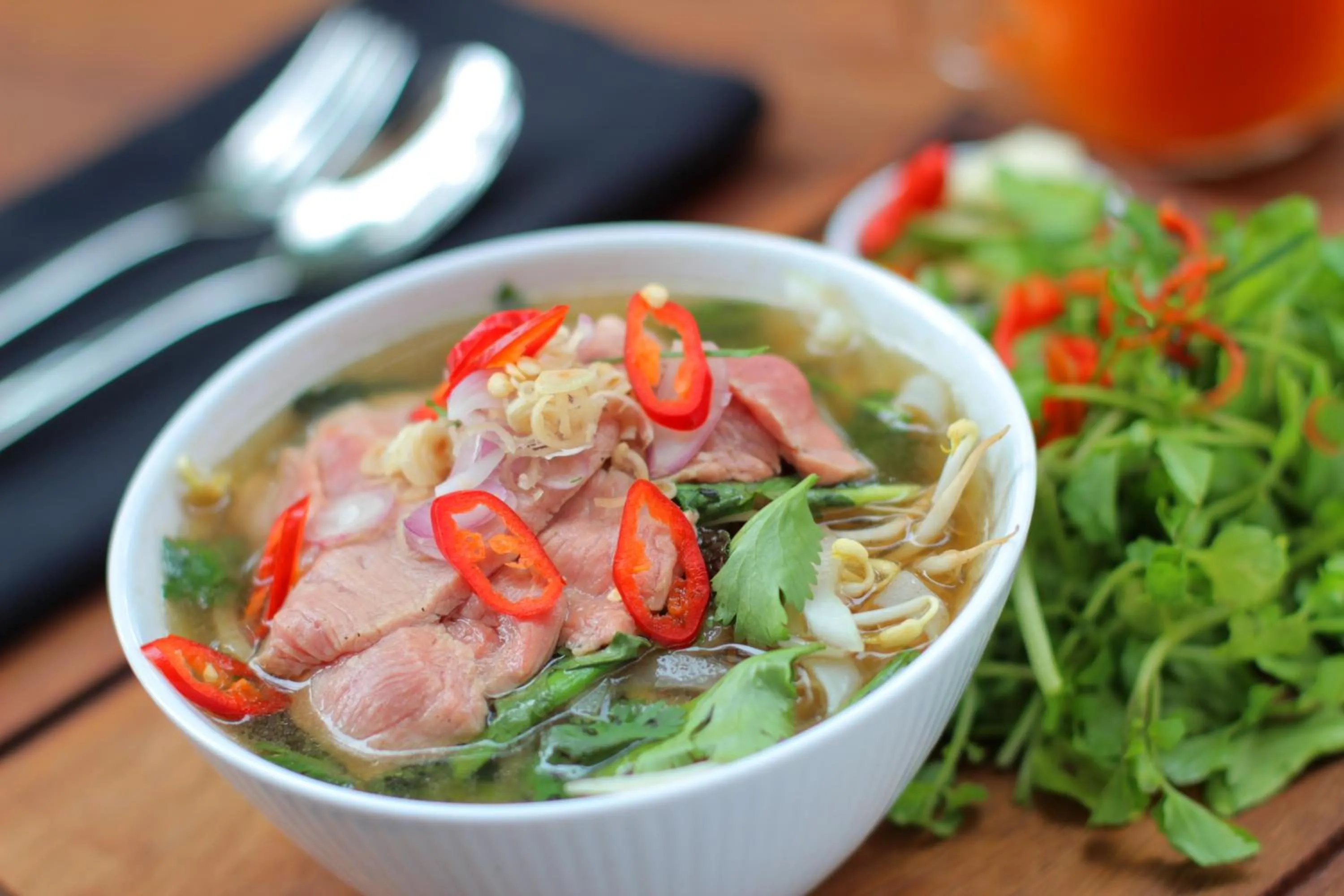 Restaurant/places to eat in Suarti Boutique Village