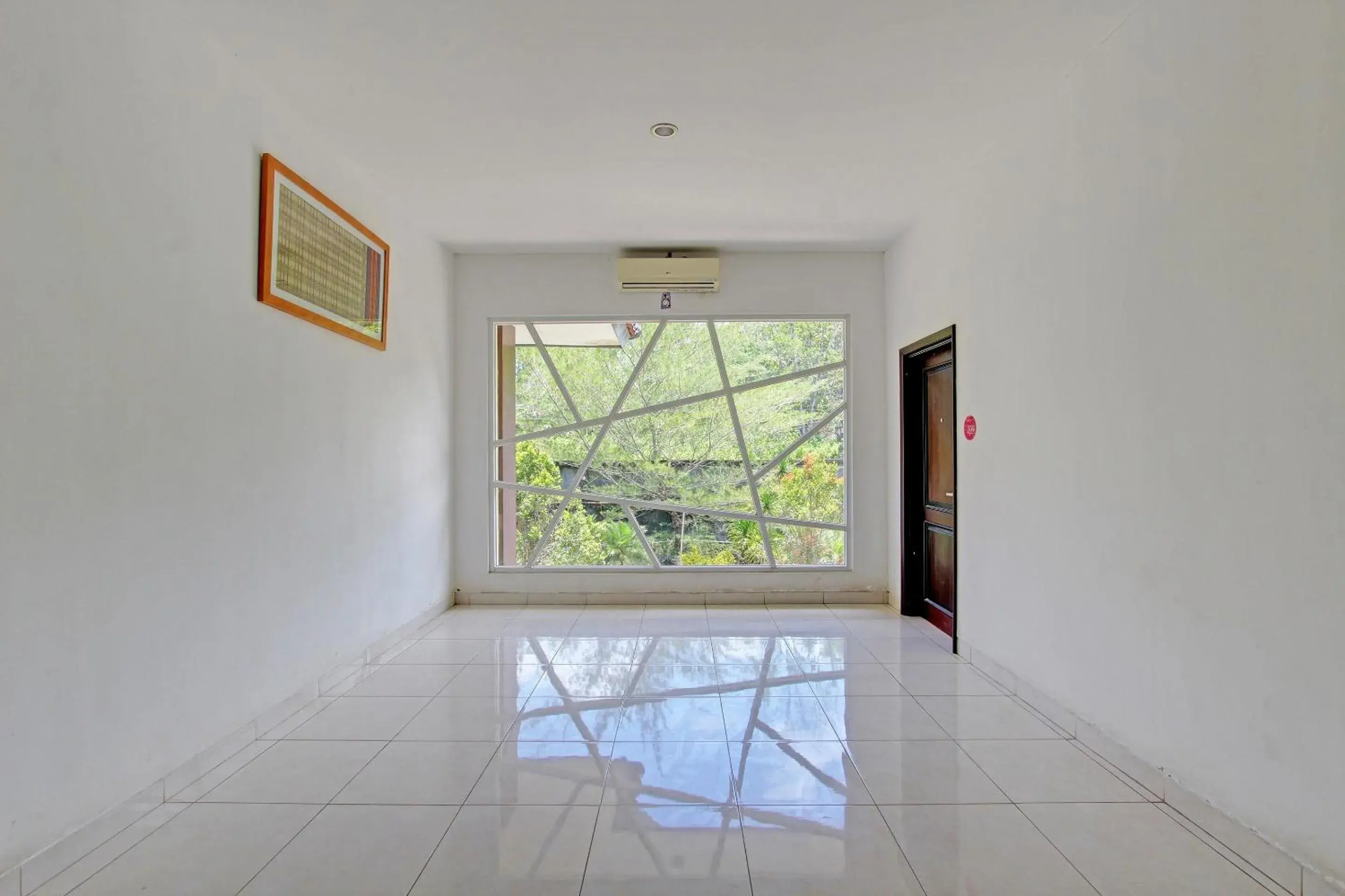 Lobby or reception in Collection O Gunung Kidul Near Pindul Cave Formerly Orchid Hotel Lobby or reception in Collection O Gunung Kidul Near Pindul Cave Formerly Orchid Hotel