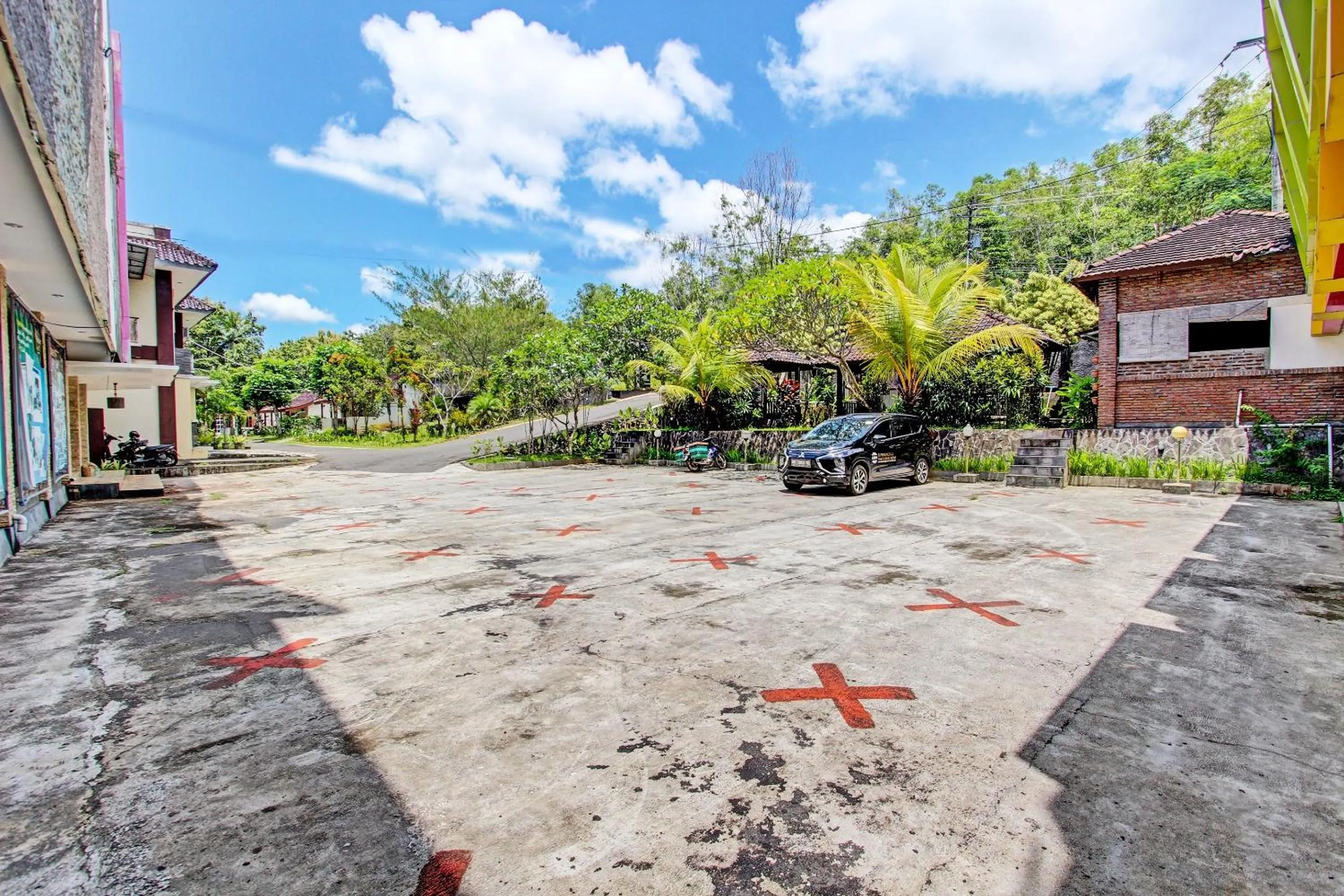 Lobby or reception in Collection O Gunung Kidul Near Baron Beach Formerly Orchid Hotel