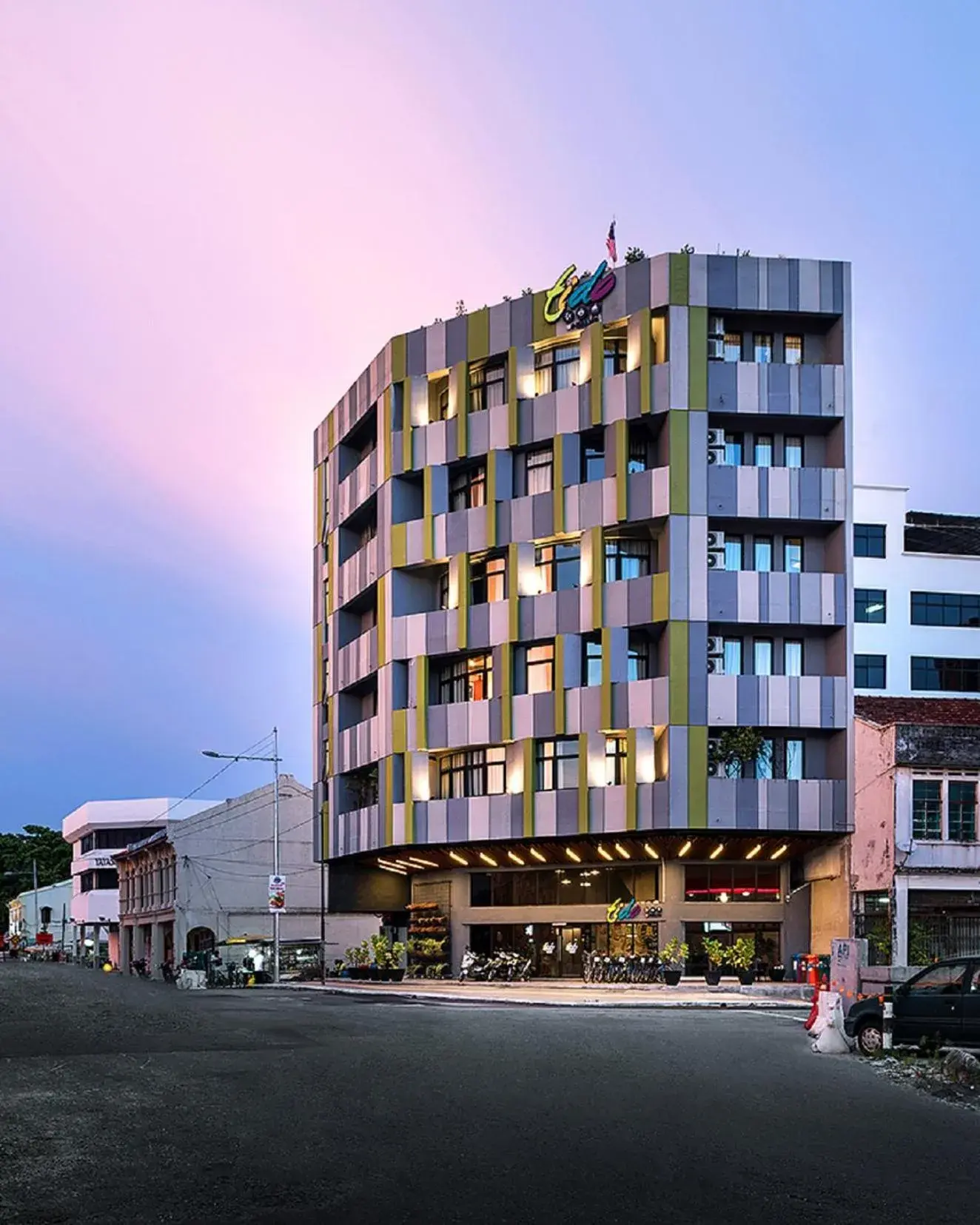 Property building in Tido Hostel Penang Property building in Tido Hostel Penang