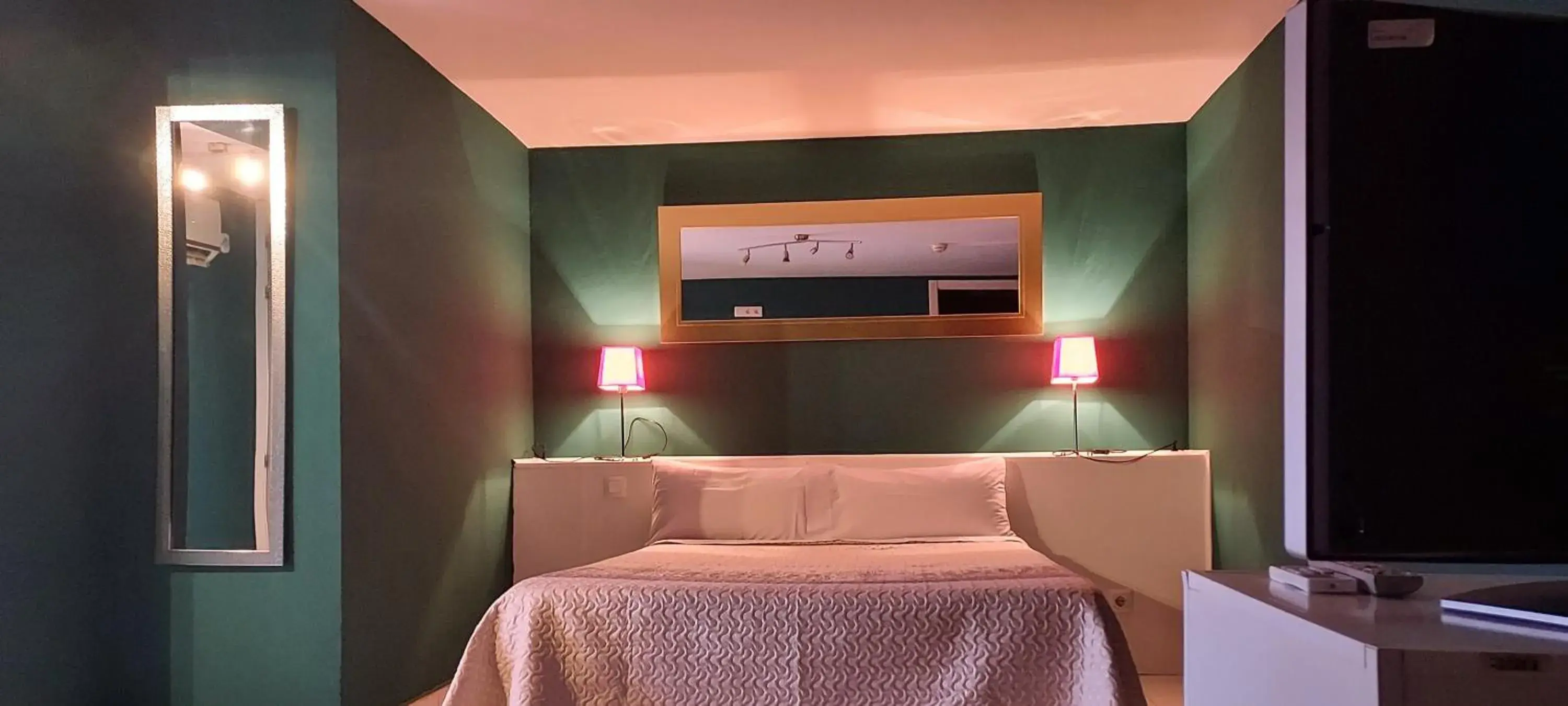 Bed in C&H Aravaca Garden Bed in C&H Aravaca Garden