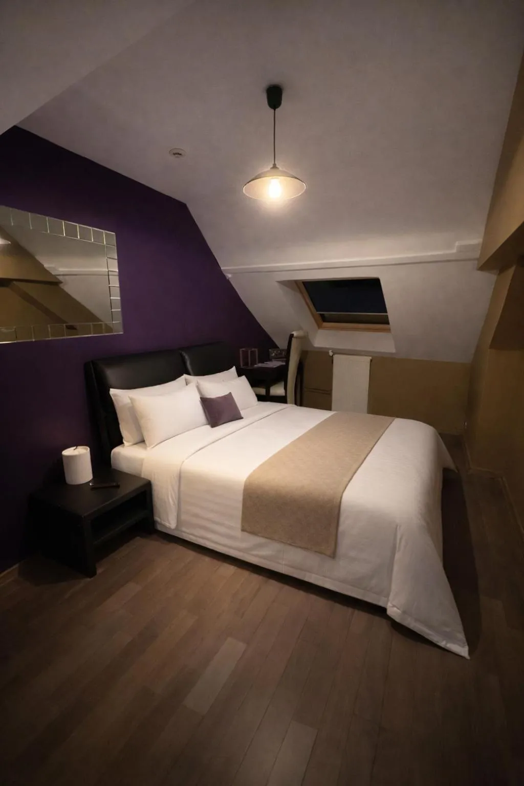 Bed in Le Flaubert Hôtel