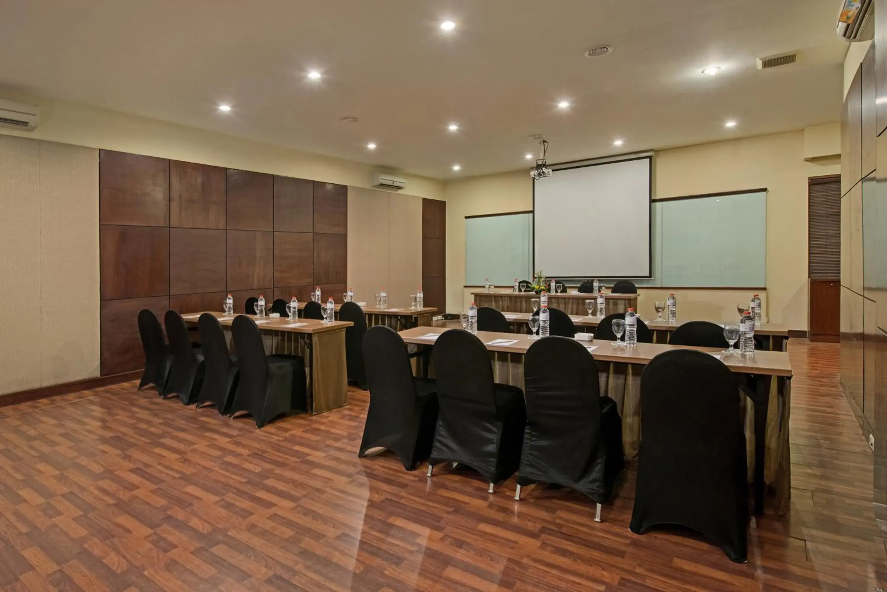 Meeting/conference room in Whiz Prime Hotel Darmo Harapan Surabaya