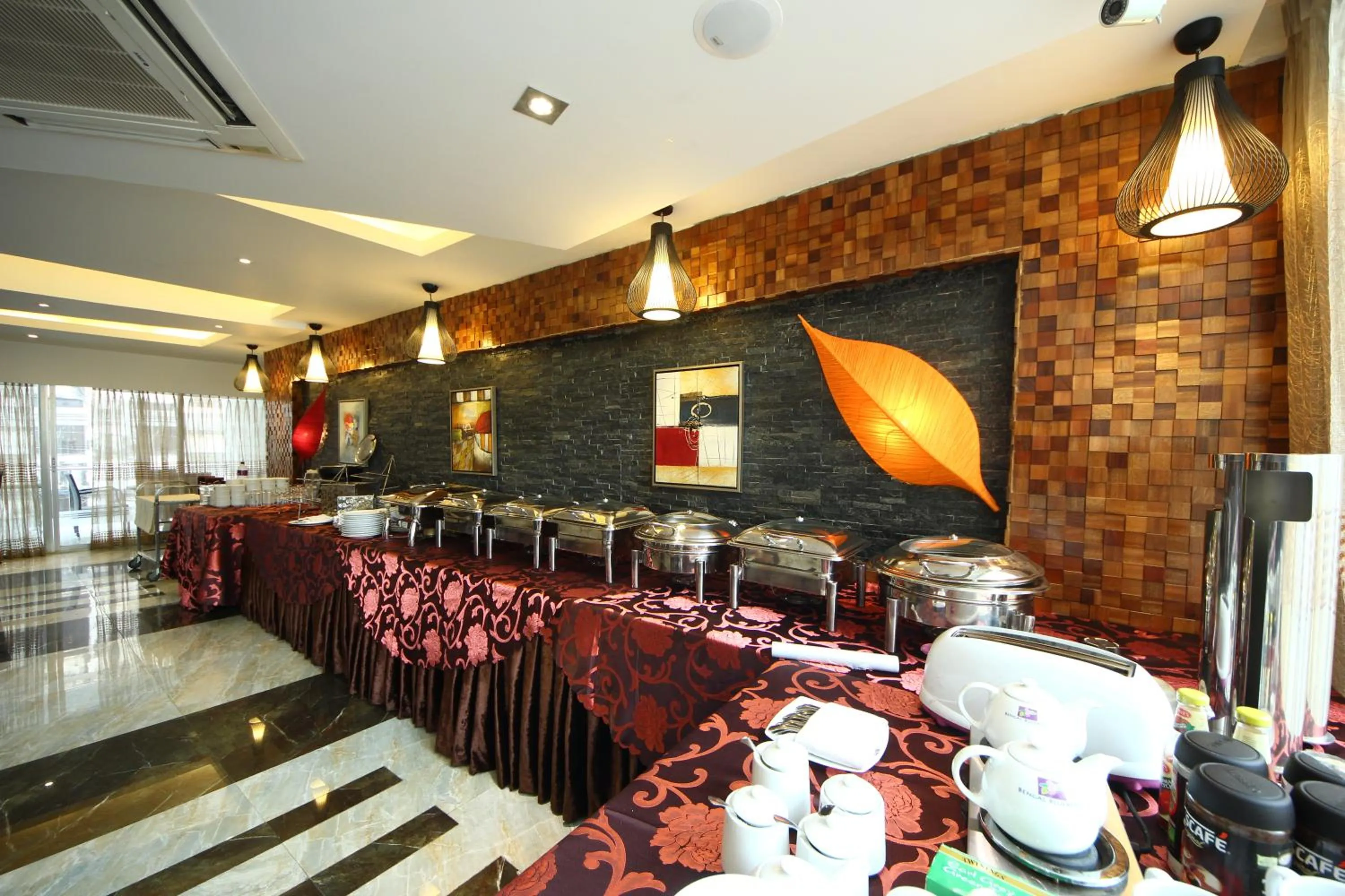 Breakfast in Hotel Bengal Canary Park