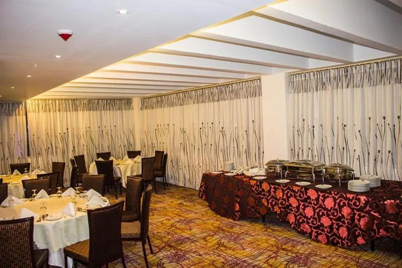 Property building in Hotel Bengal Canary Park