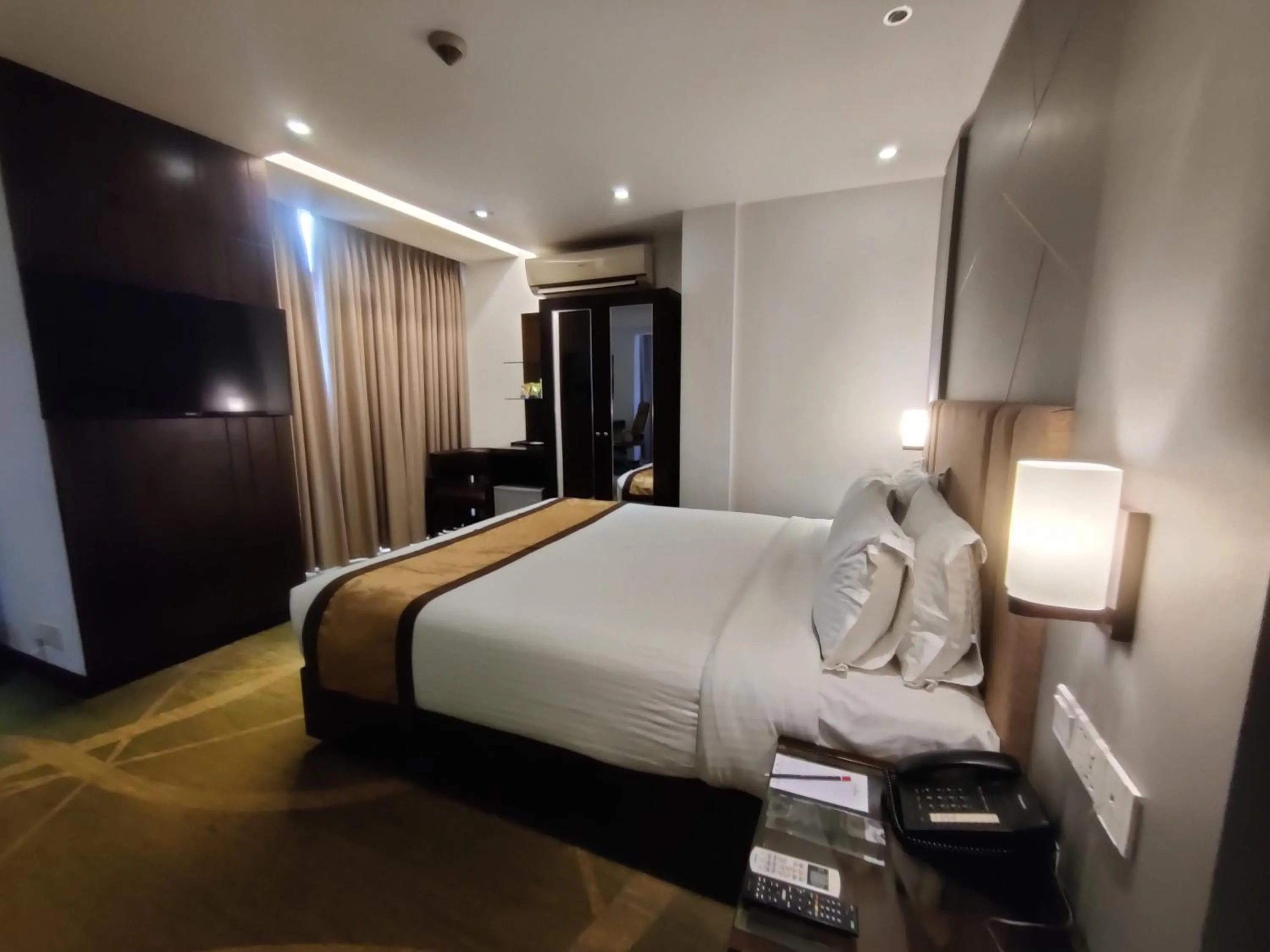 Bed in Hotel Bengal Canary Park