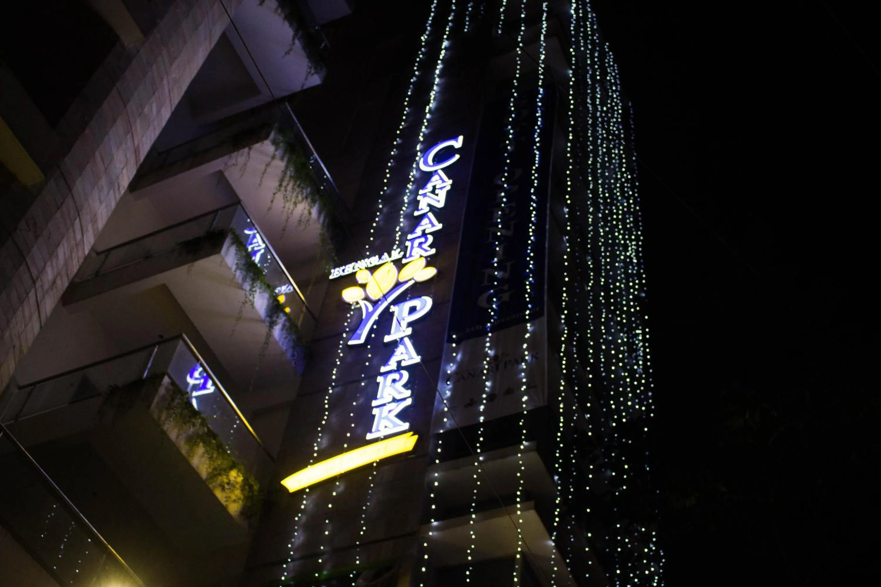 Decorative detail in Hotel Bengal Canary Park