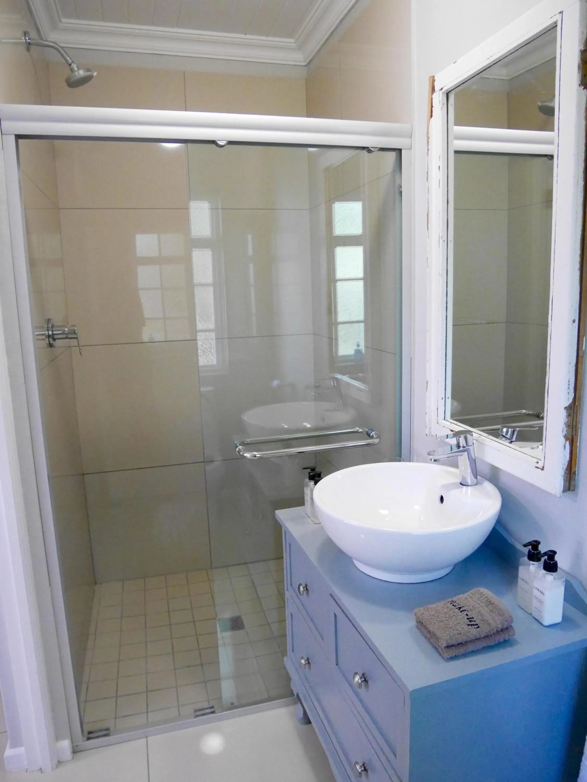 Bathroom in The Garden Shed Guest House