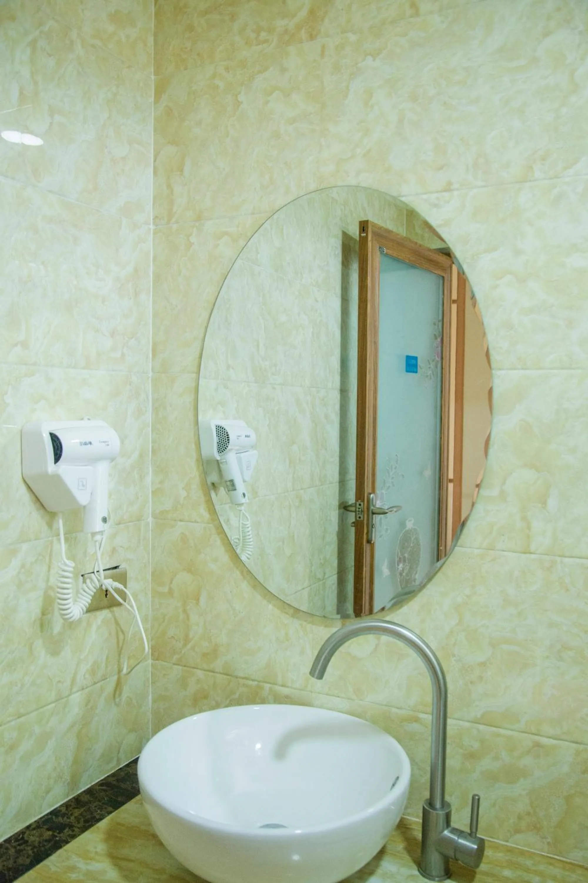 Khách Sạn Hoàng Gia Lào Cai - Hoang Gia Hotel