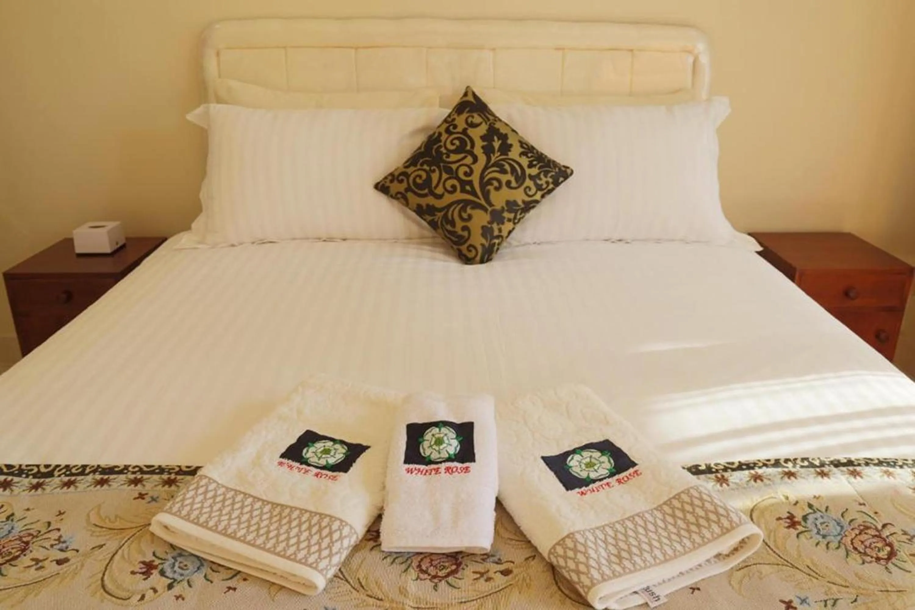 Bedroom, Bed in Whiterose Guesthouse