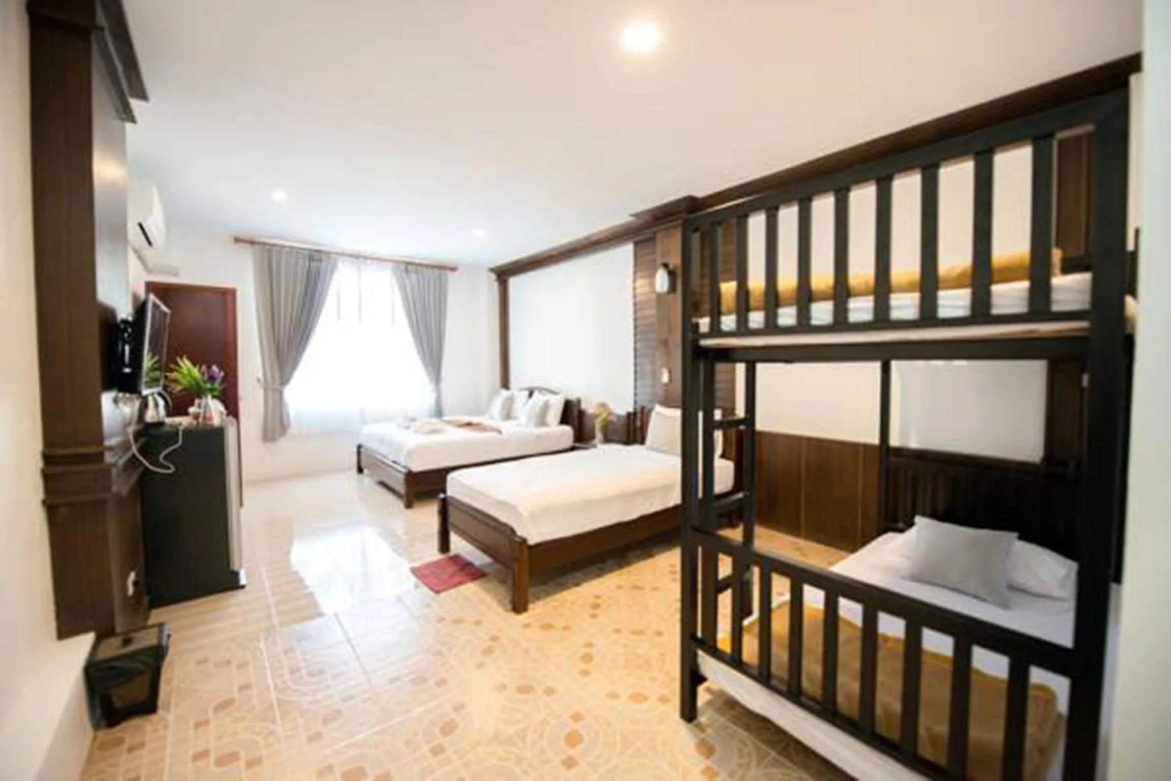 Bedroom, Bed in Lanta Nice Beach House