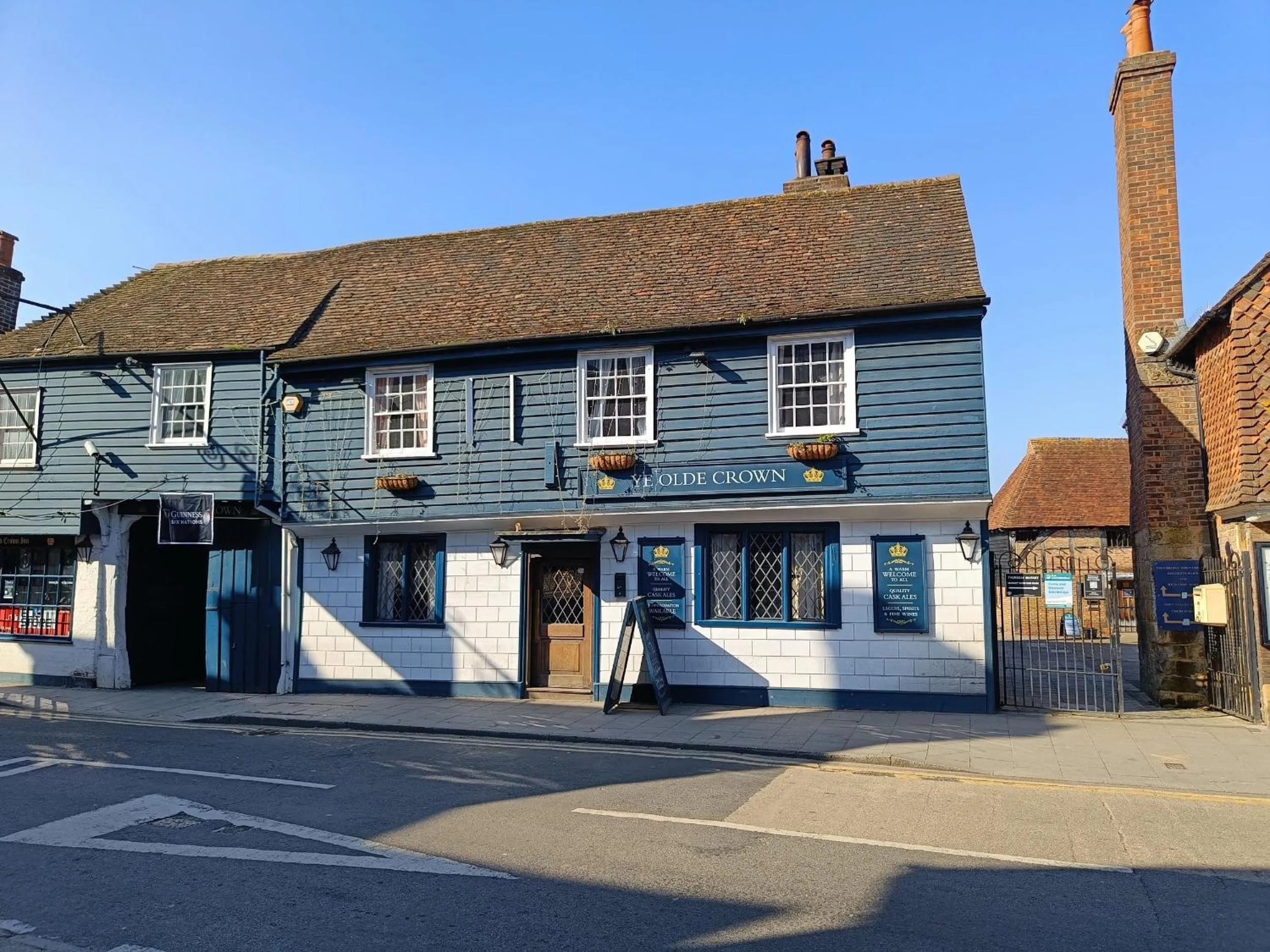 Ye Olde Crown