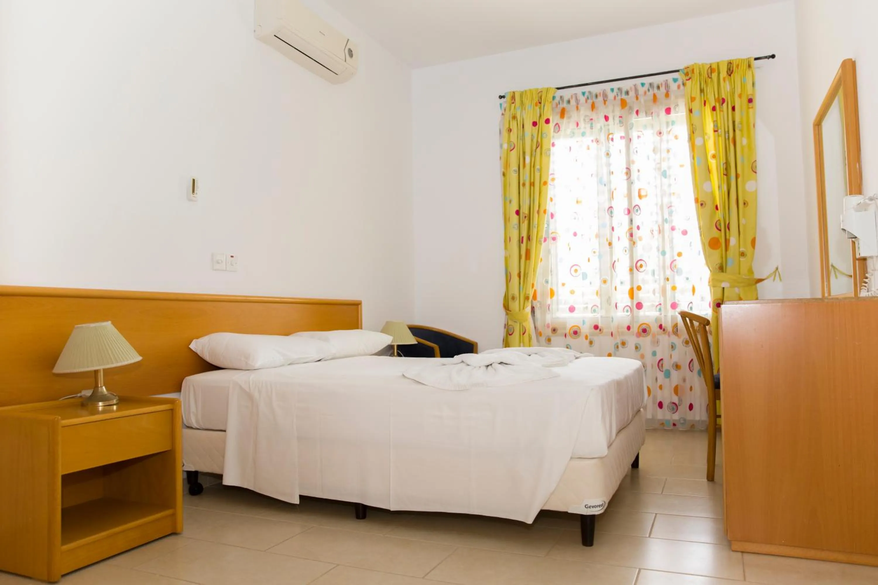 Bedroom, Bed in Eliofos Luxury Villa