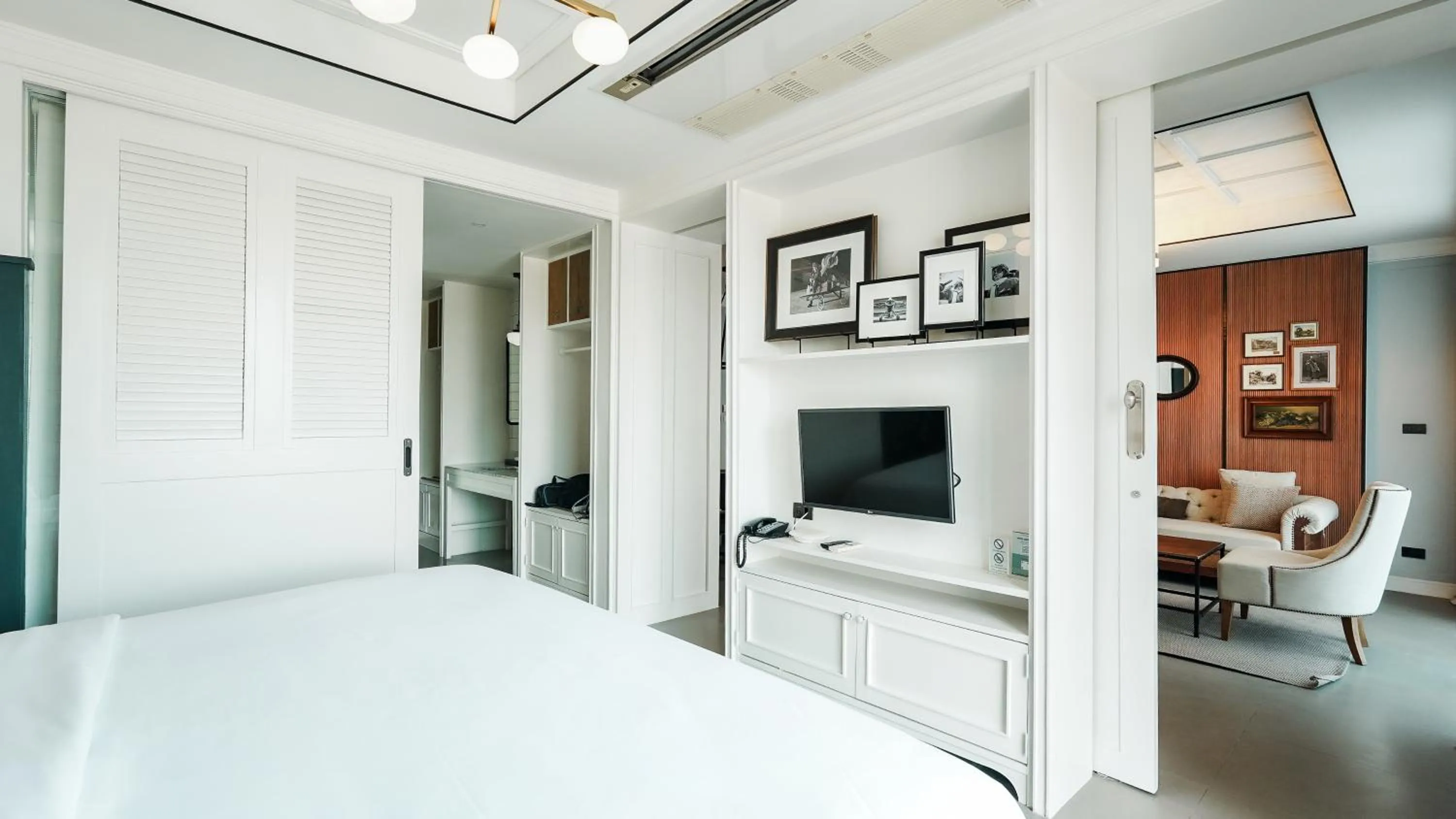 TV and multimedia, Bed in Sugar Marina Hotel -AVIATOR- Phuket Airport