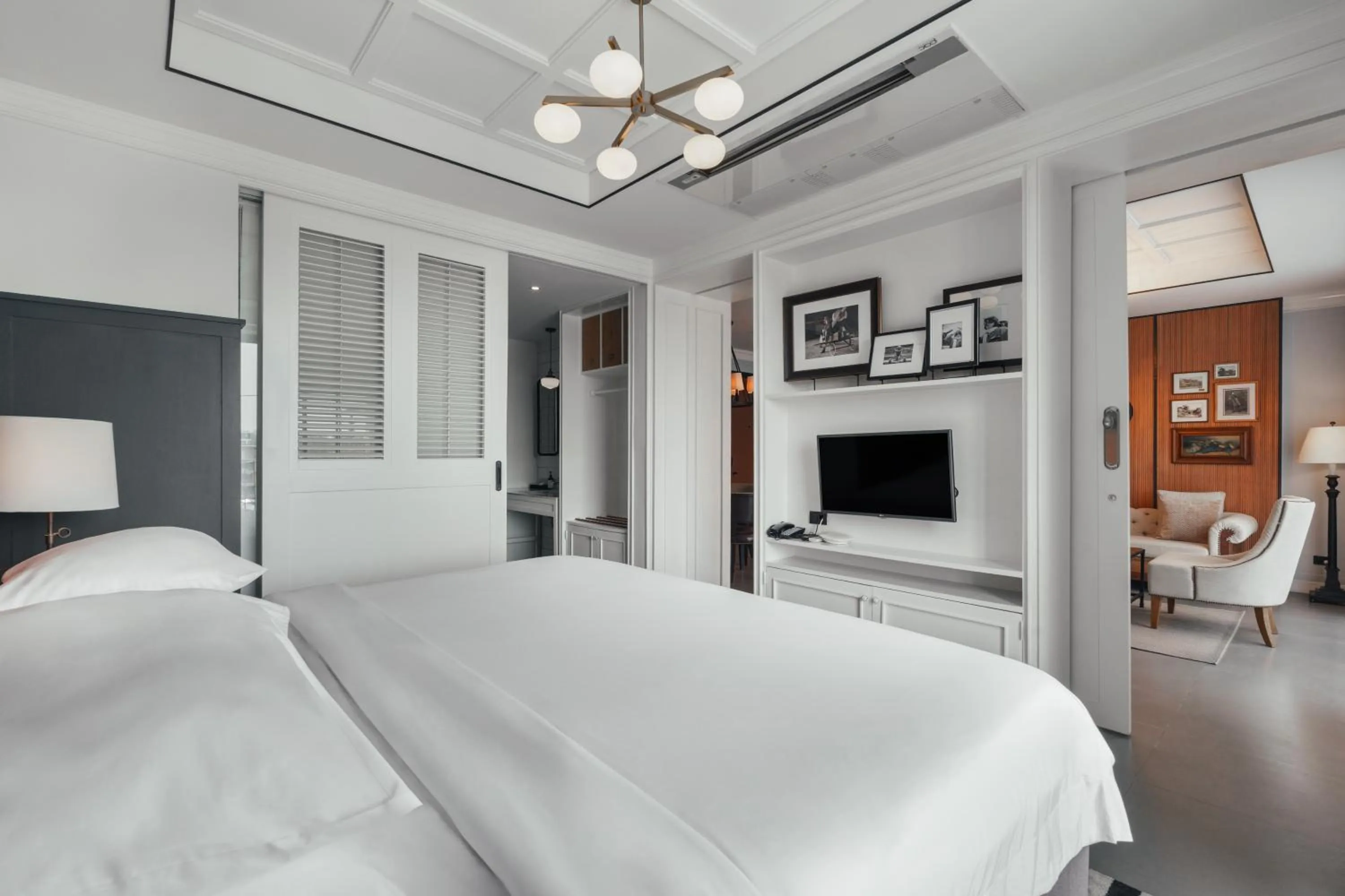 Communal lounge/ TV room, Bed in Sugar Marina Hotel -AVIATOR- Phuket Airport