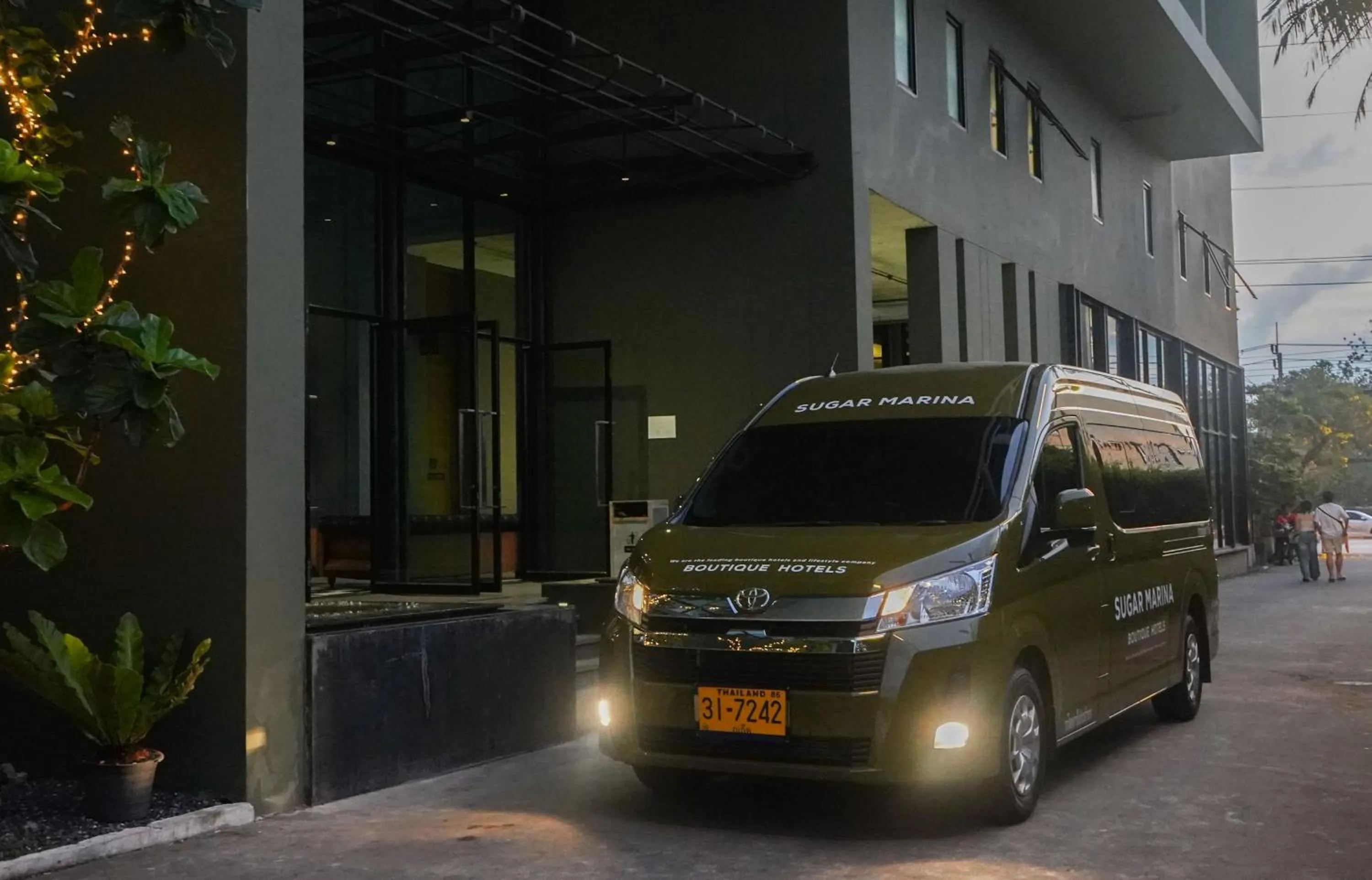 shuttle in Sugar Marina Hotel -AVIATOR- Phuket Airport
