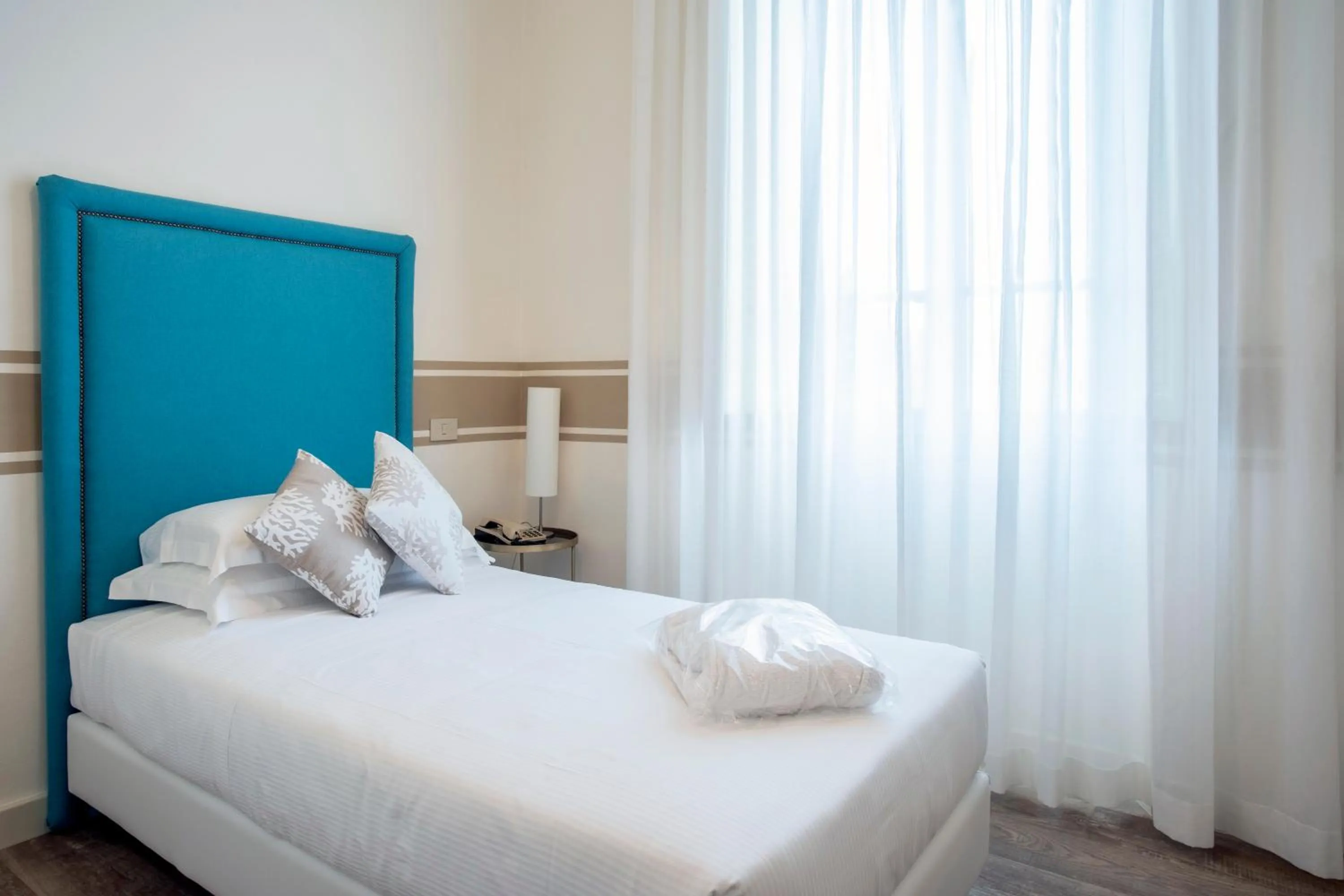 Bedroom, Bed in Hotel Olimpia