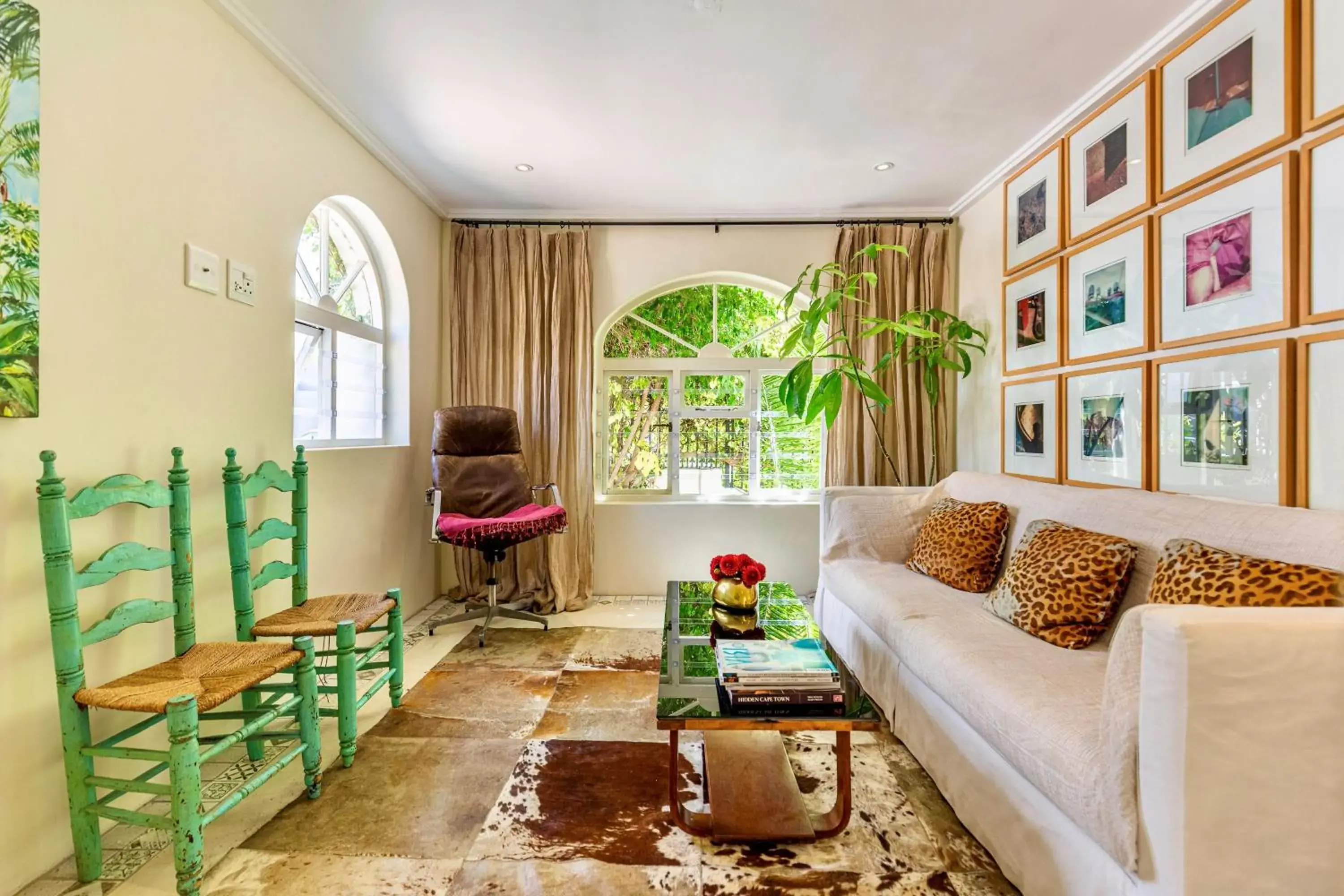 Living room in Cape Standard Guest House Living room in Cape Standard Guest House