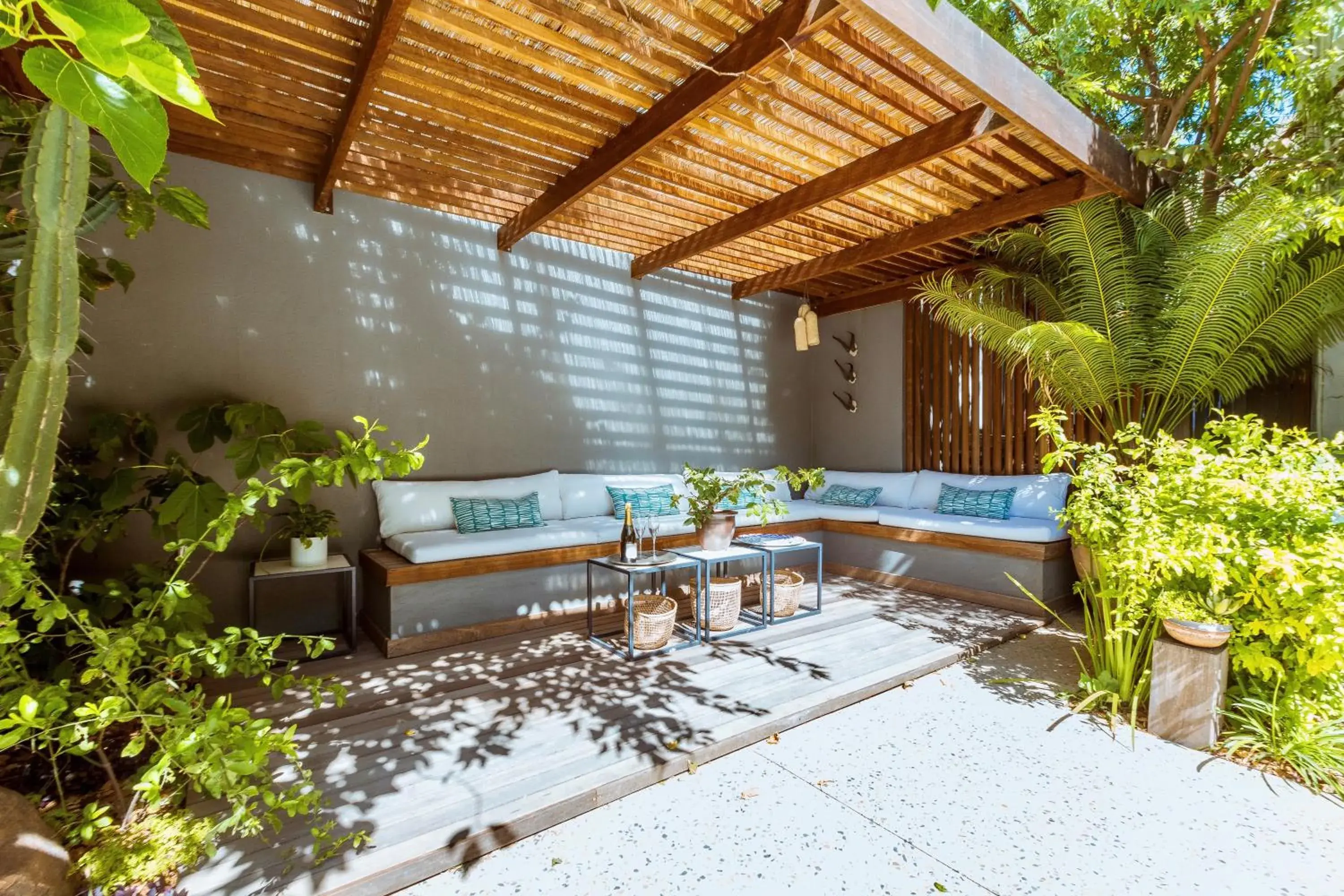 Patio in Cape Standard Guest House Patio in Cape Standard Guest House