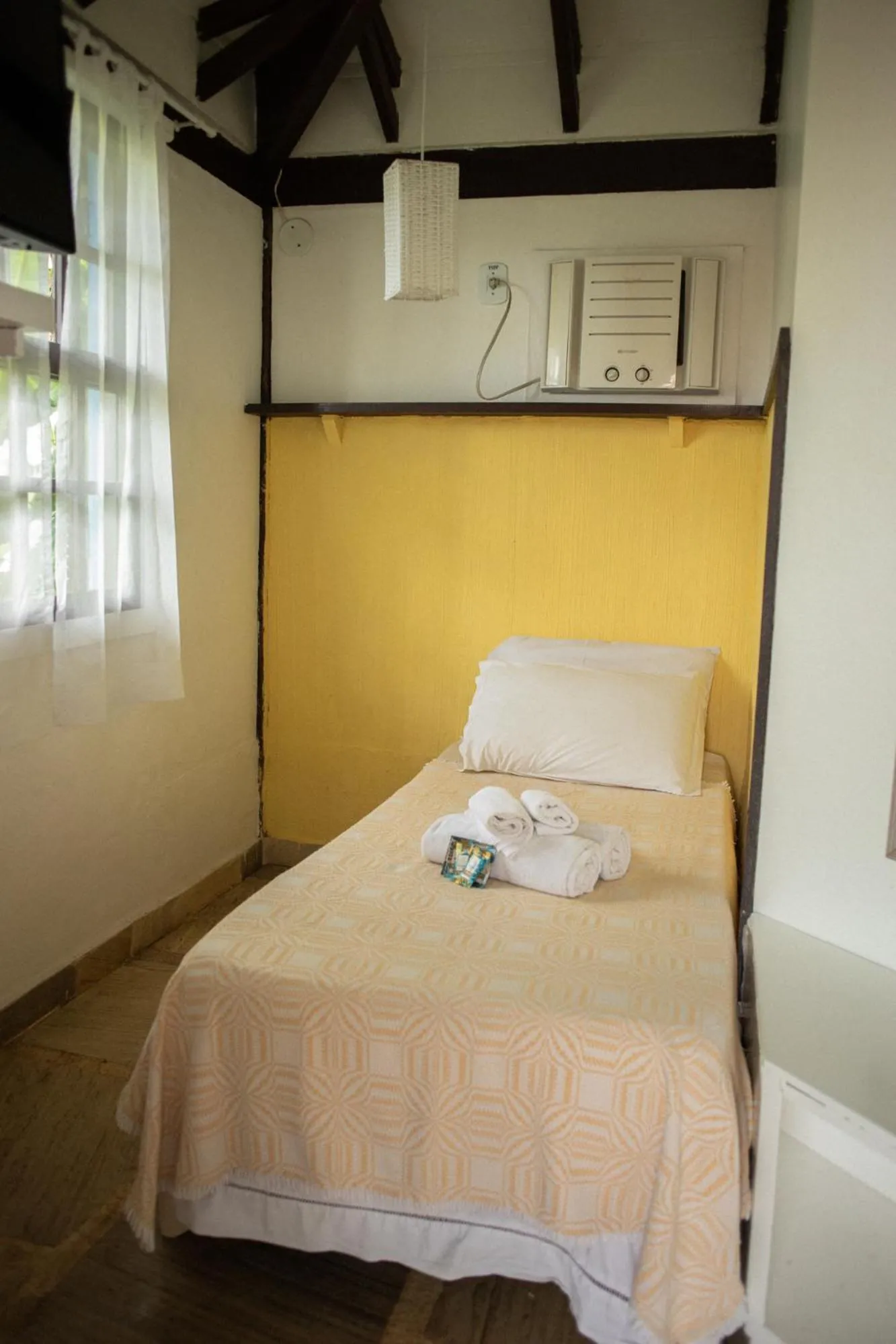 Bed in Hibiscus Beach